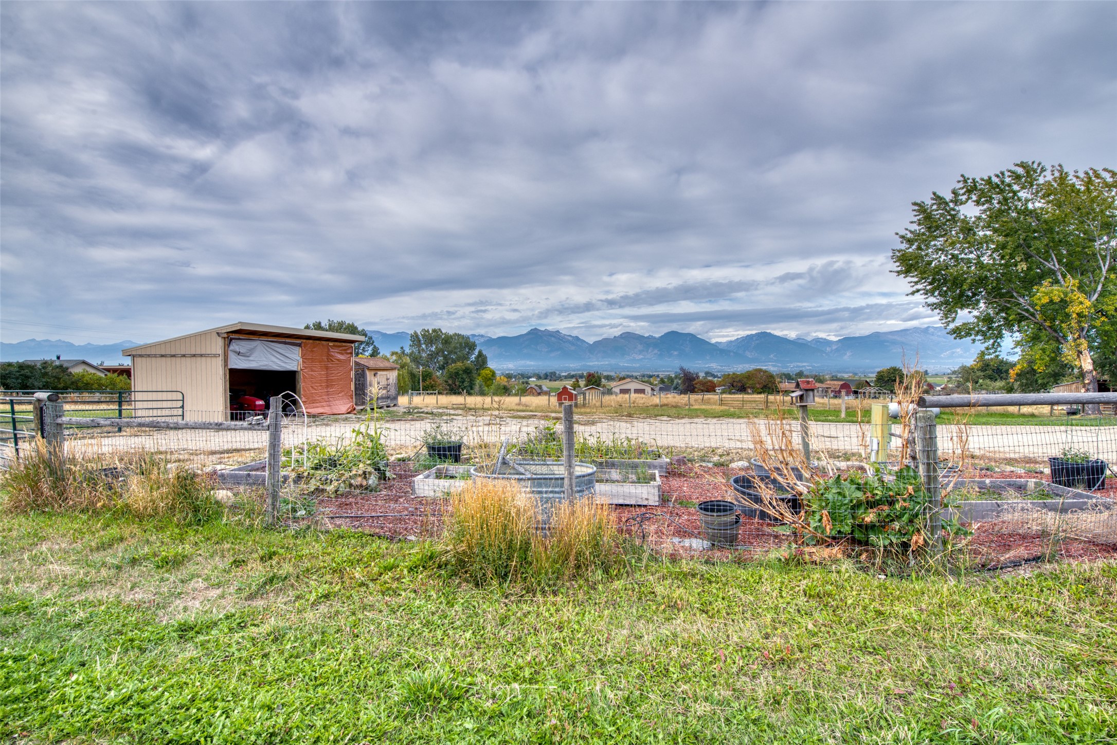 1255 Apple Blossom Lane Property Photo 17