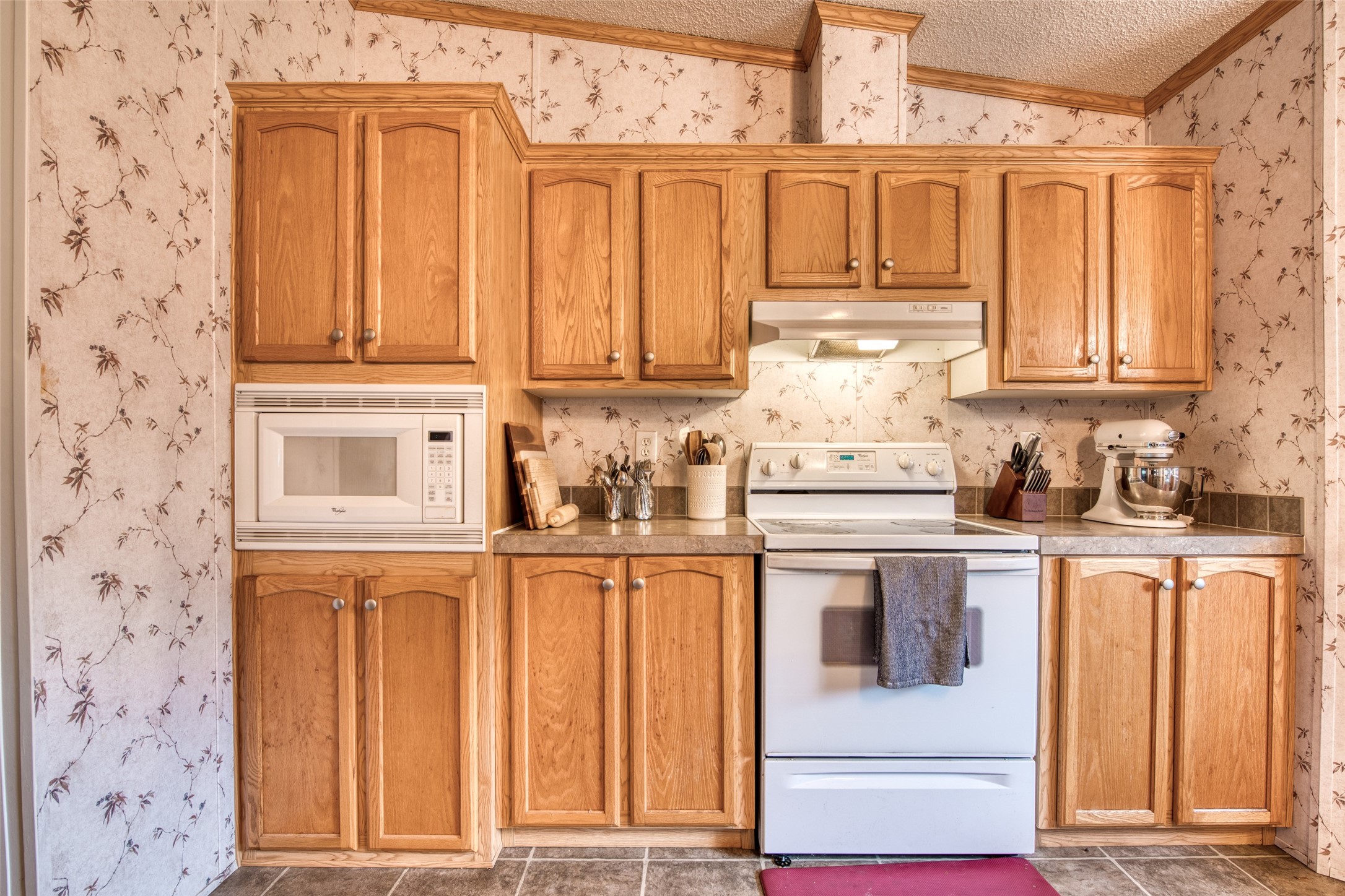 1255 Apple Blossom Lane Property Photo 31