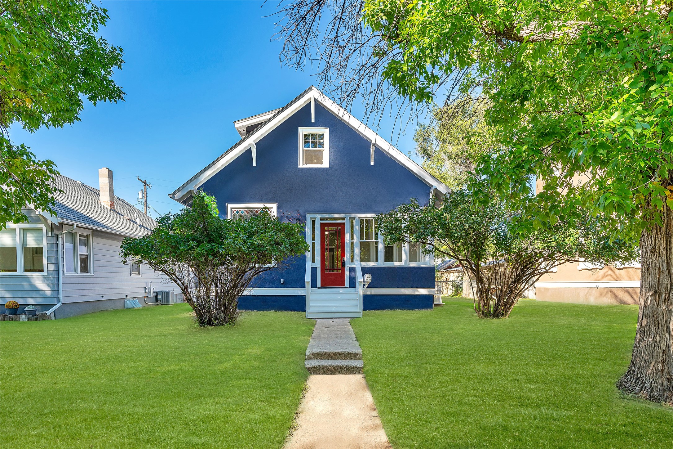 614 3rd Avenue Property Photo