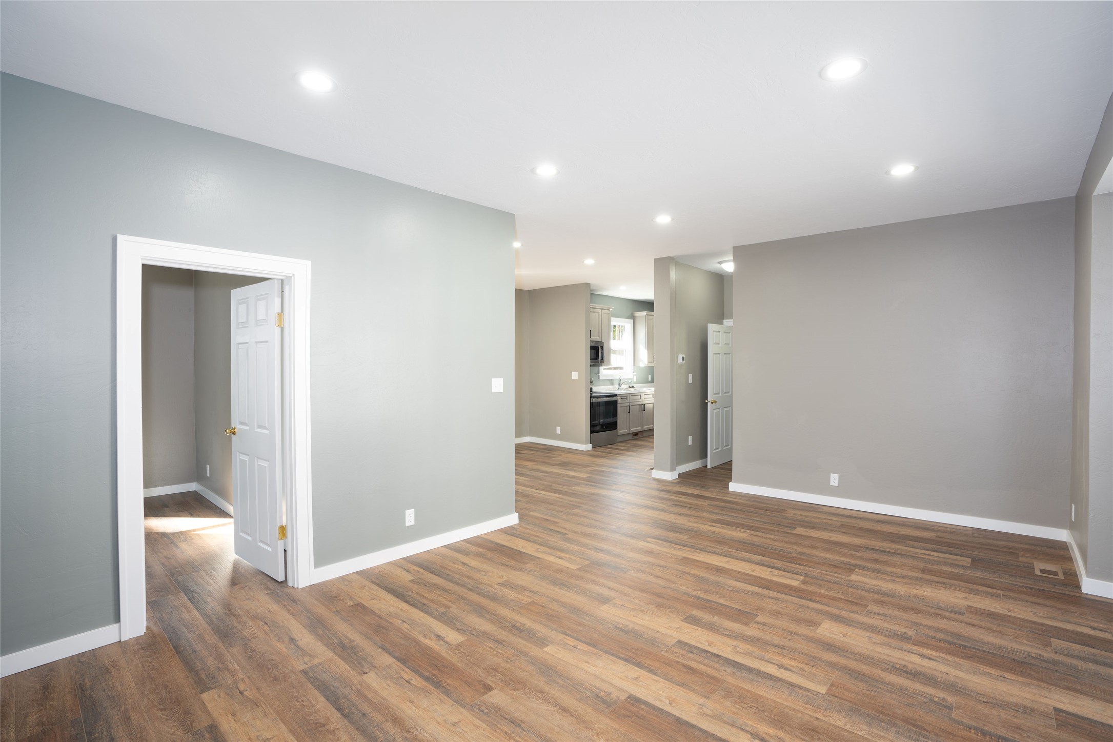 614 3rd Avenue Property Photo 5
