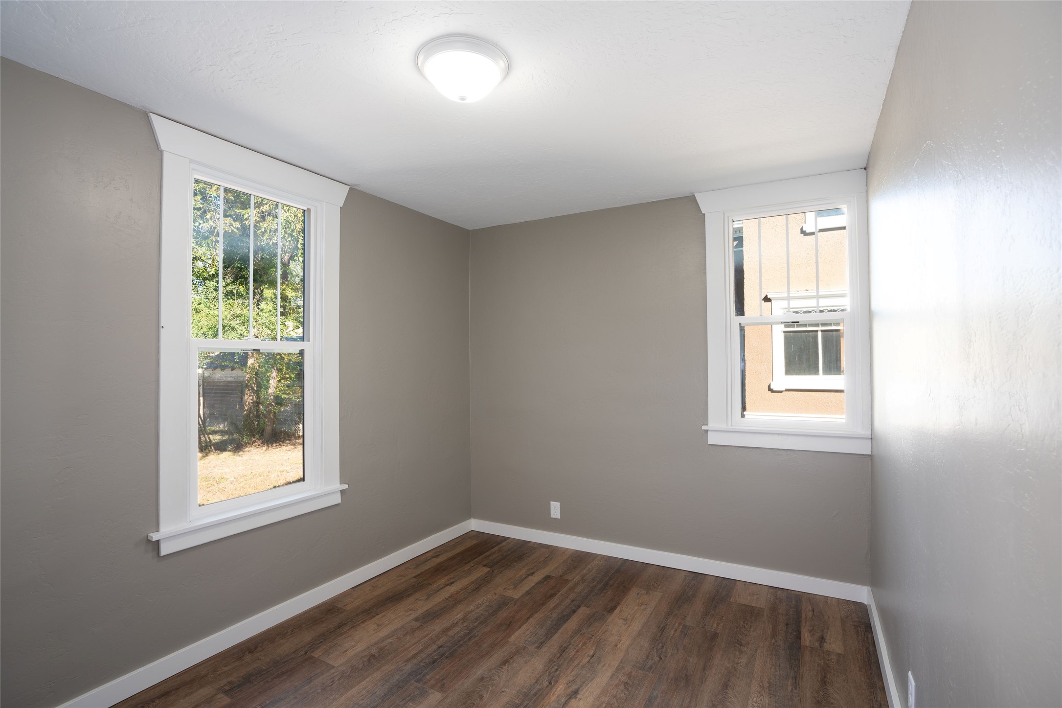 614 3rd Avenue Property Photo 13