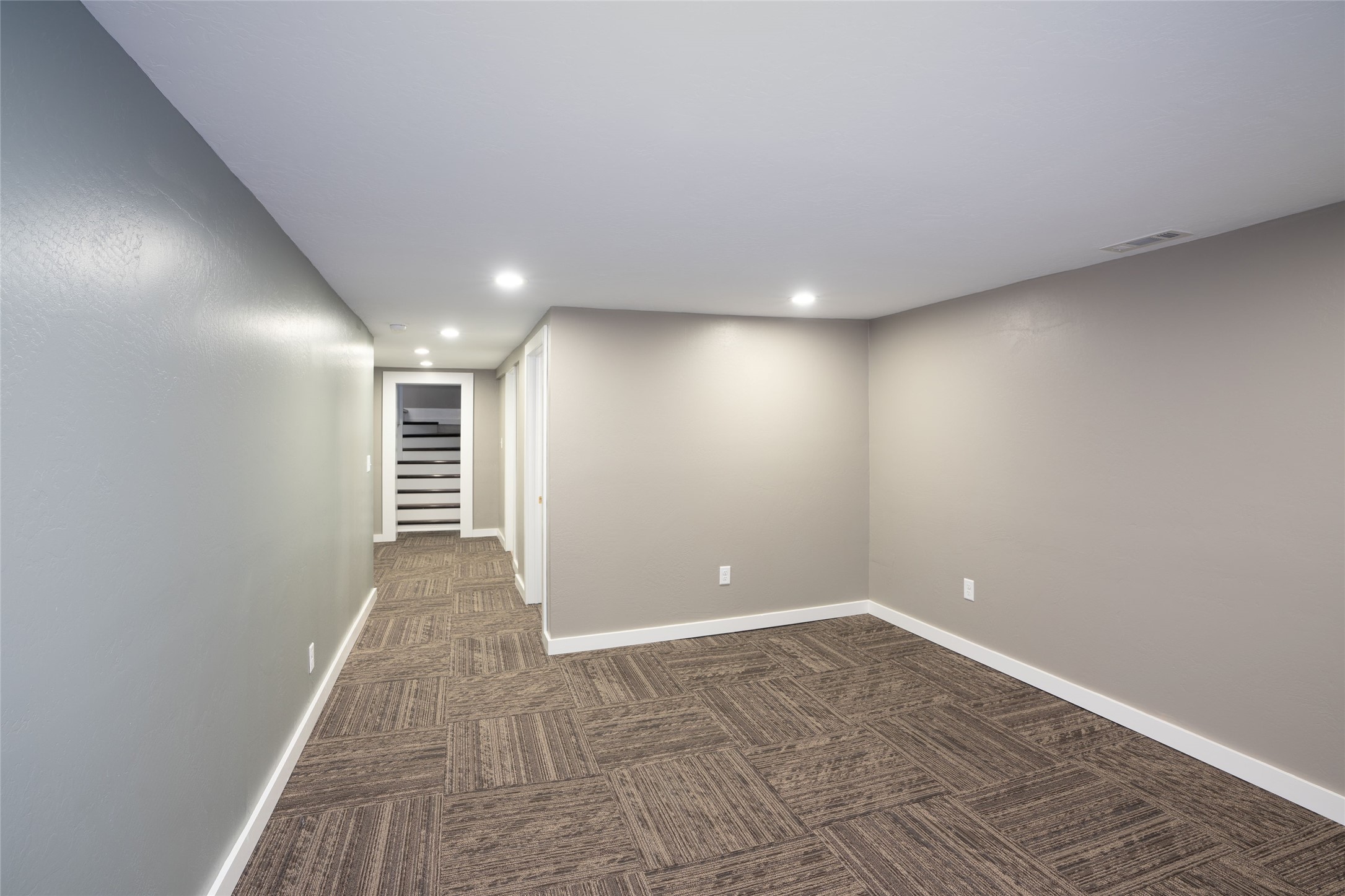614 3rd Avenue Property Photo 25