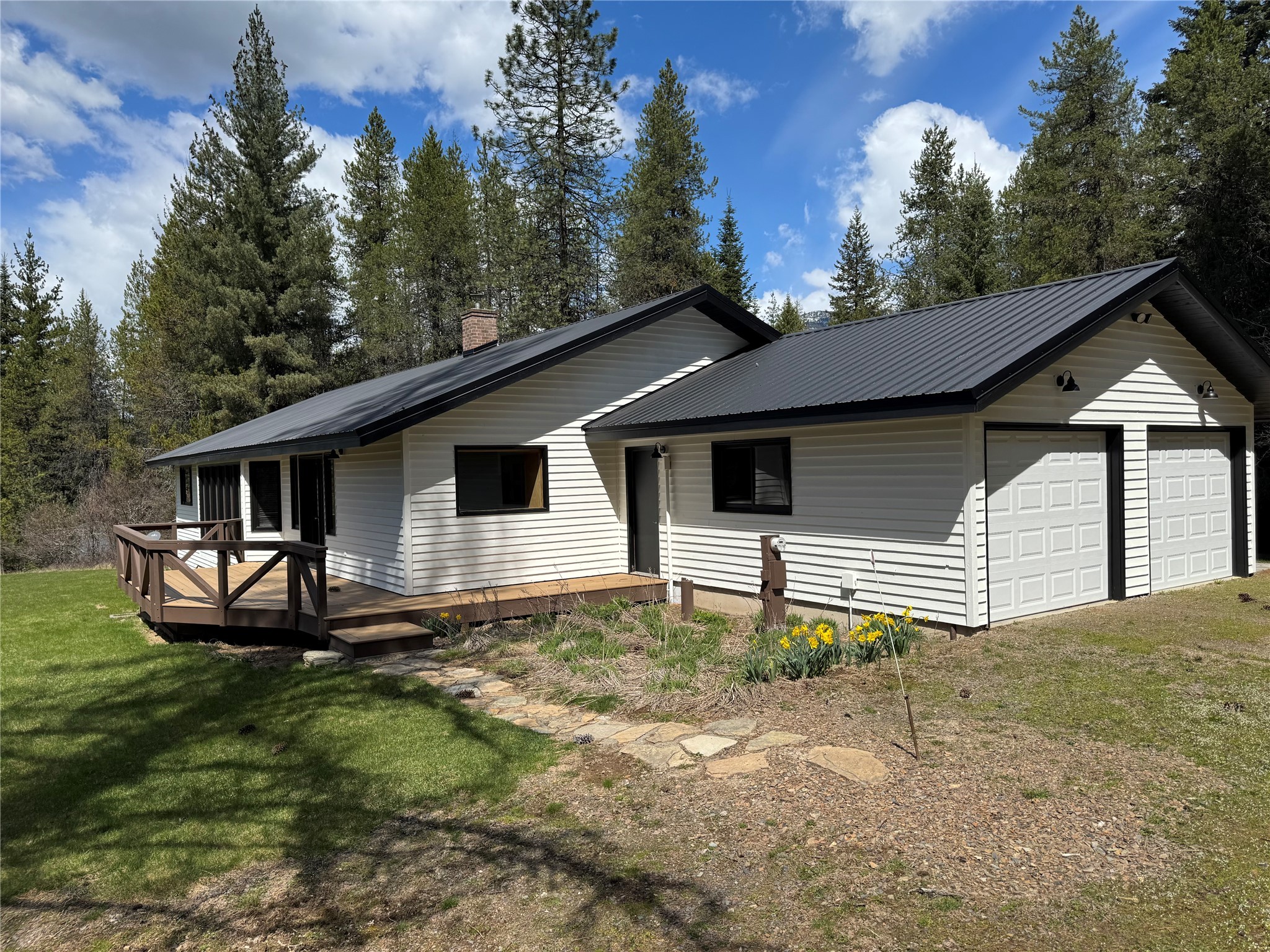 71 N Four Corners Road Property Photo