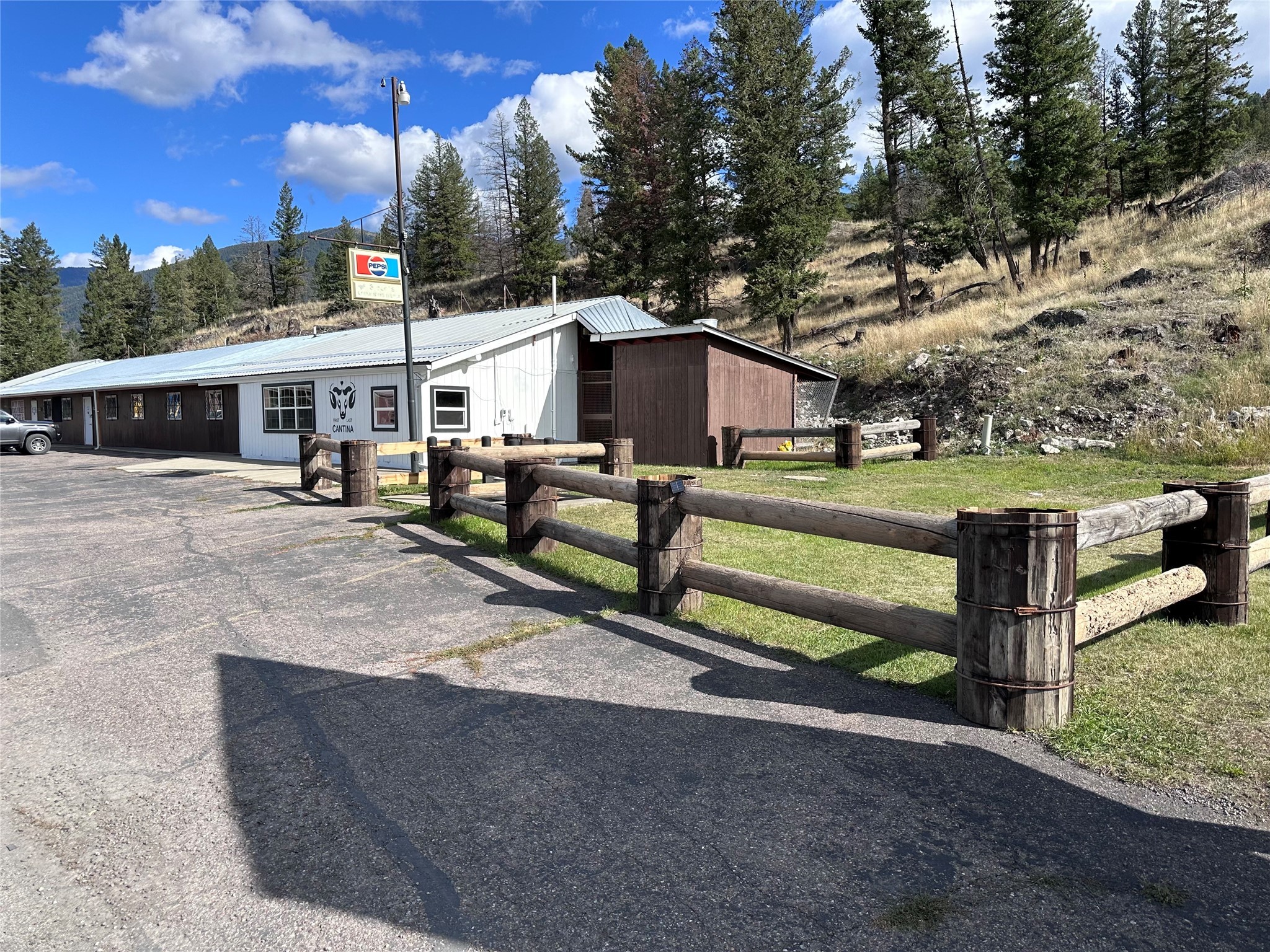 7906 Us Highway 93 N Property Photo 50