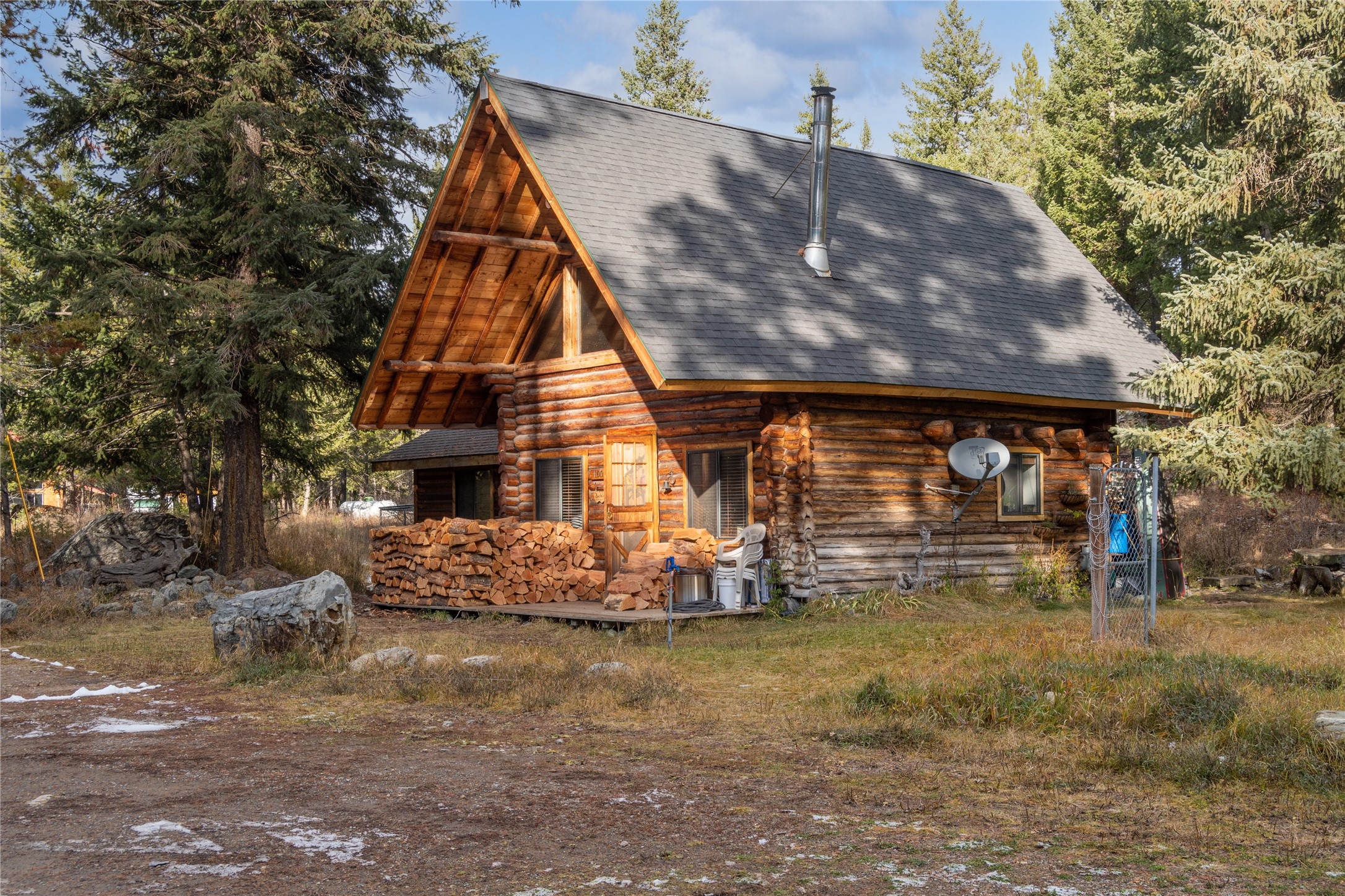 1100 Rhodes Draw Property Photo 5