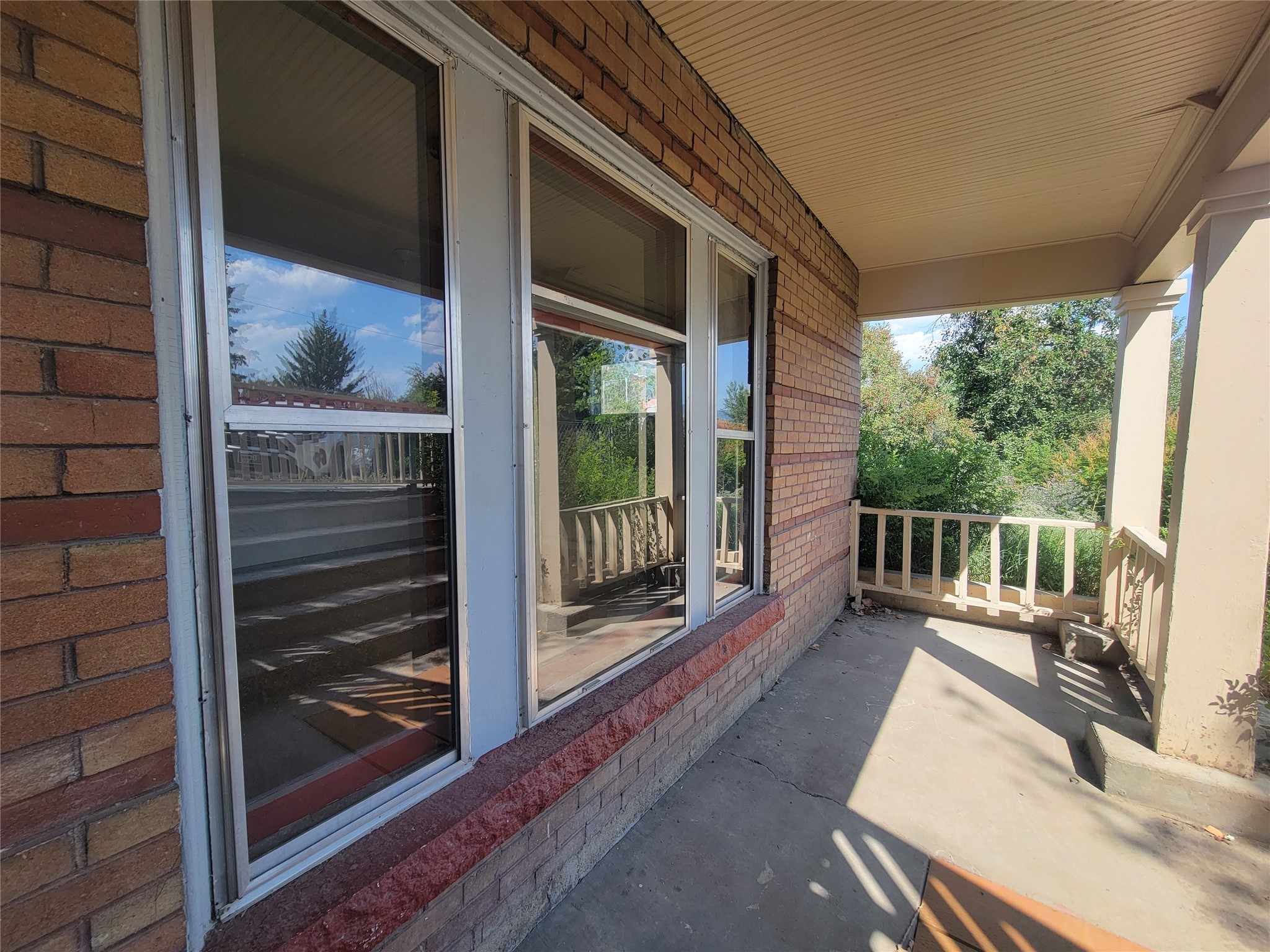 1041 W Galena Street Property Photo 2