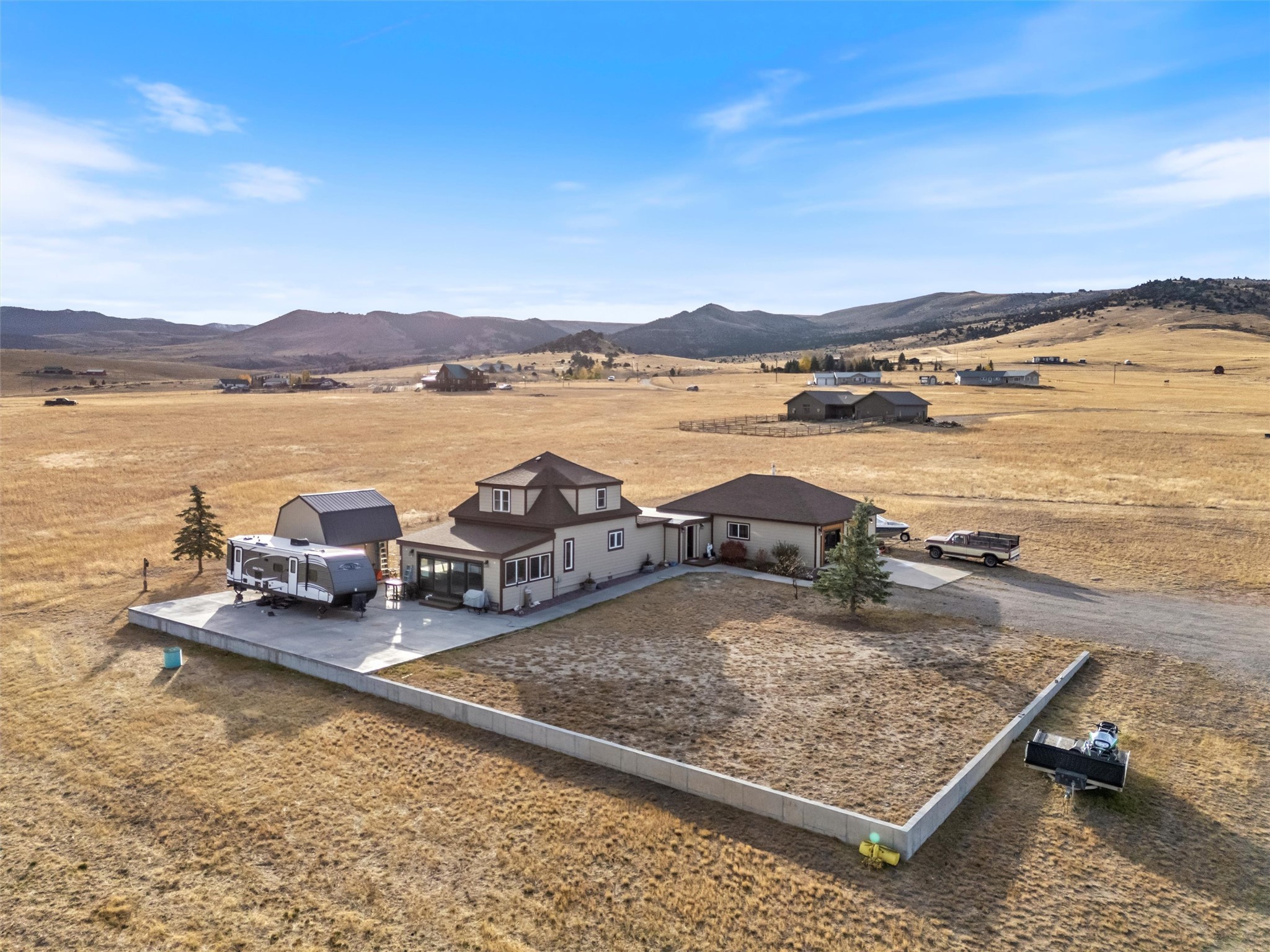 193 Tobe Road Property Photo 8