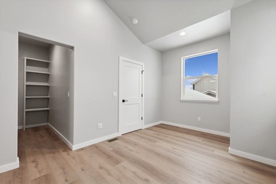 304 Trailview Way Property Photo 20