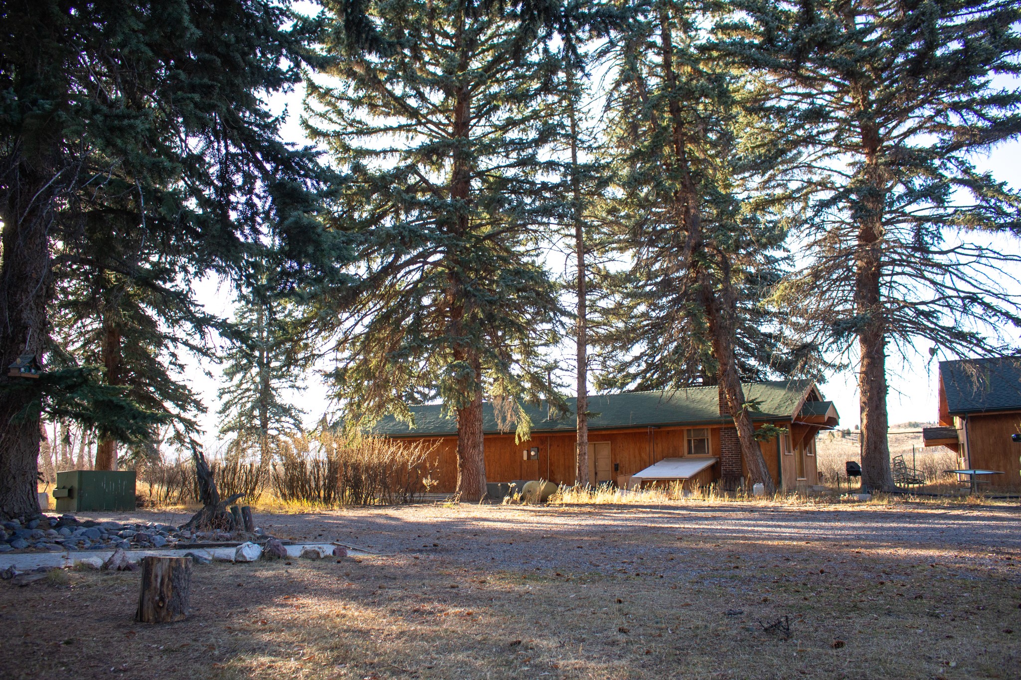 122122 Nissler Road Property Photo 2