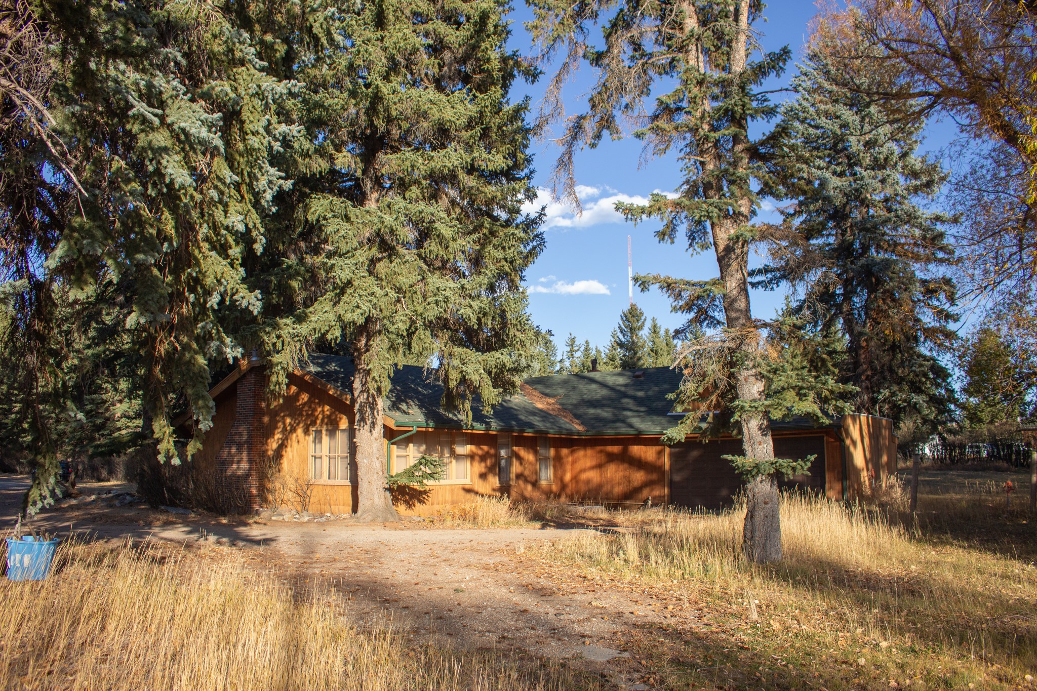 122122 Nissler Road Property Photo 7