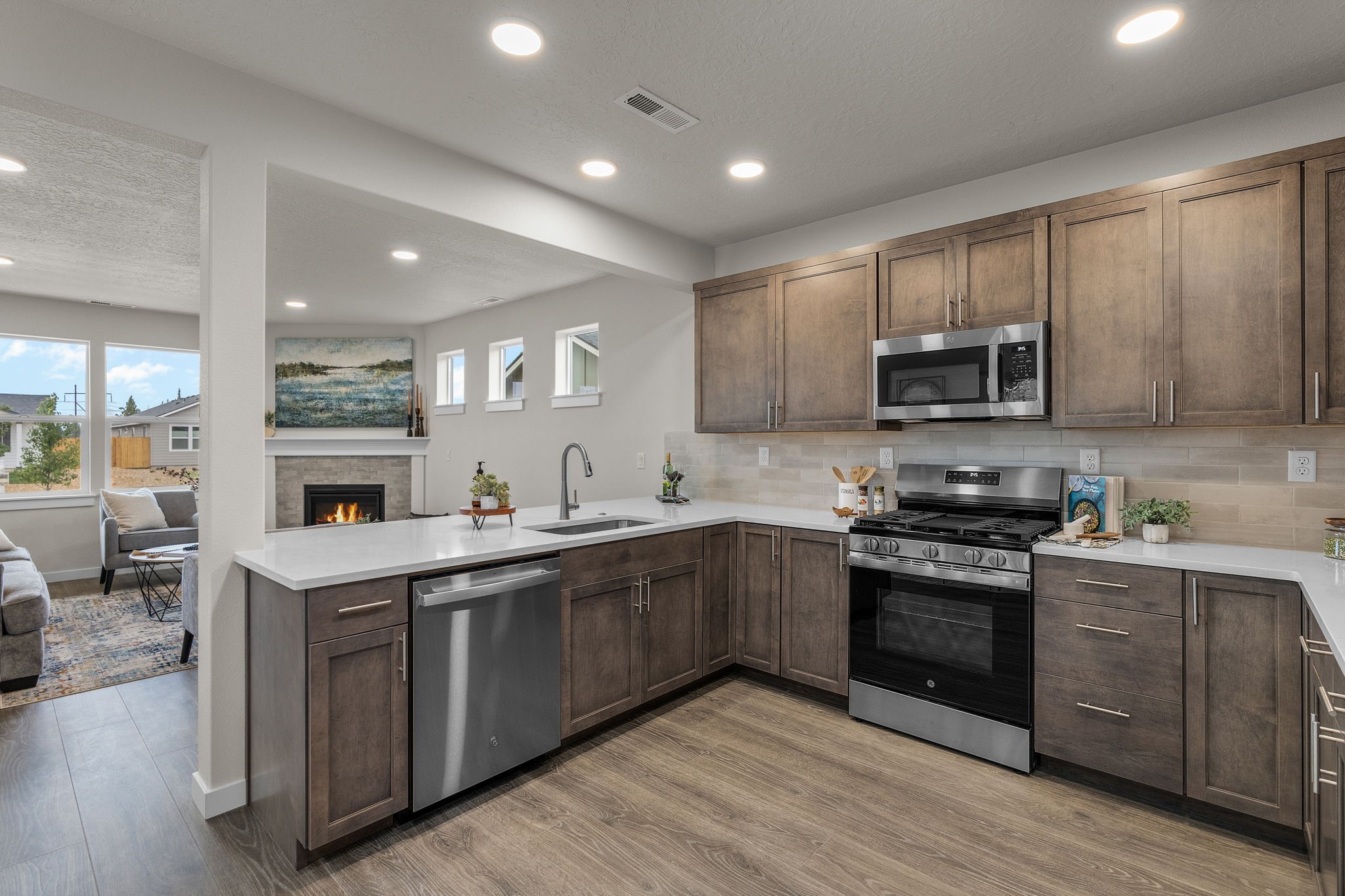 5803 Horn Road Property Photo 3