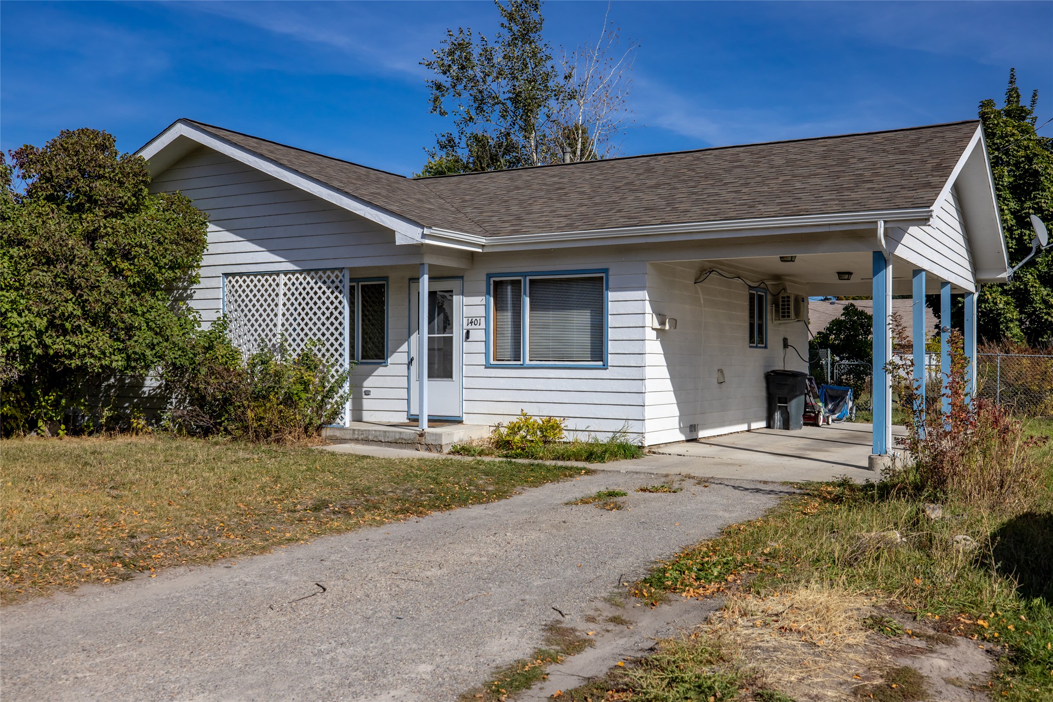 1401 6th Avenue W Property Photo 3