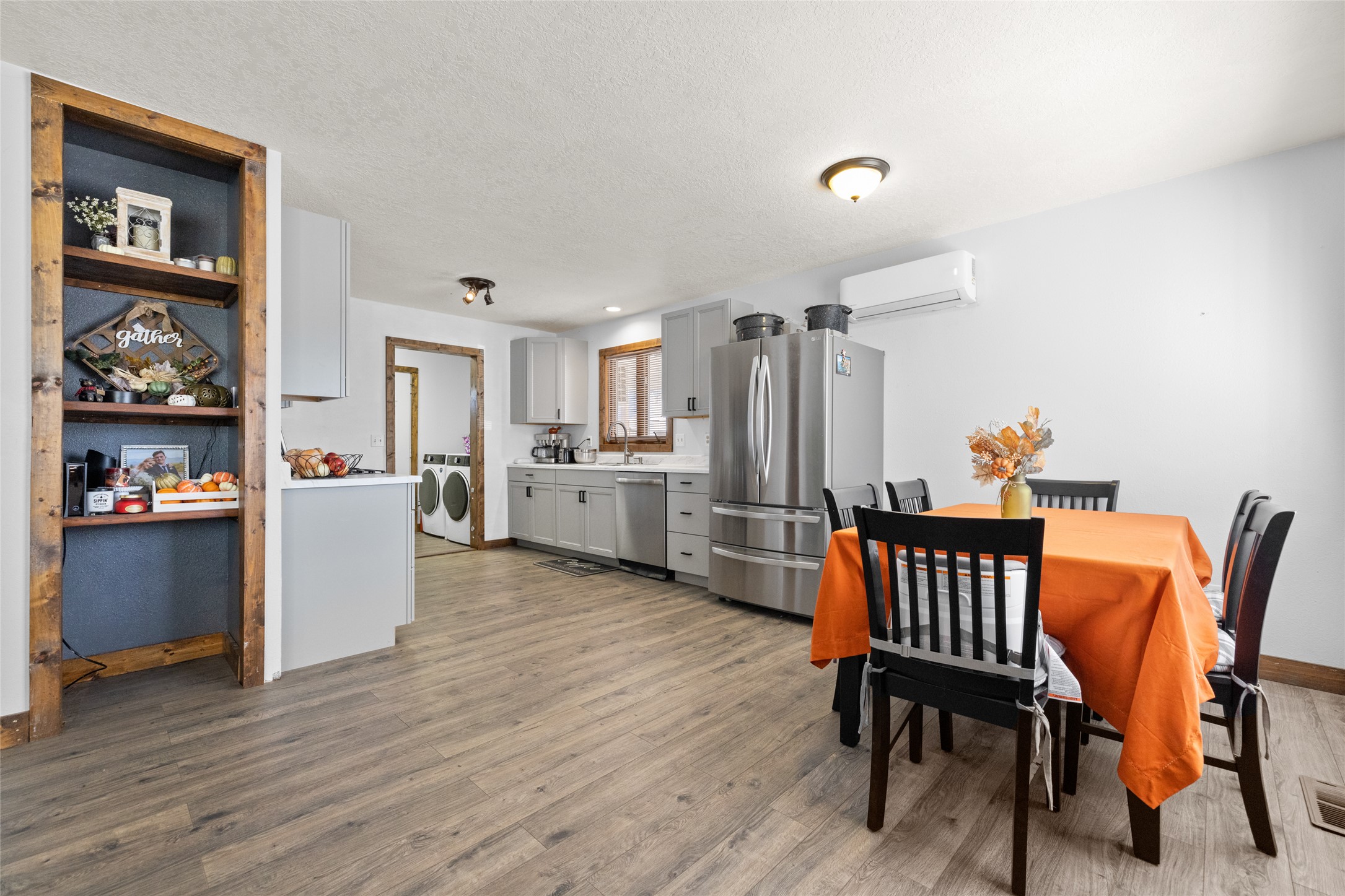 1401 6th Avenue W Property Photo 8