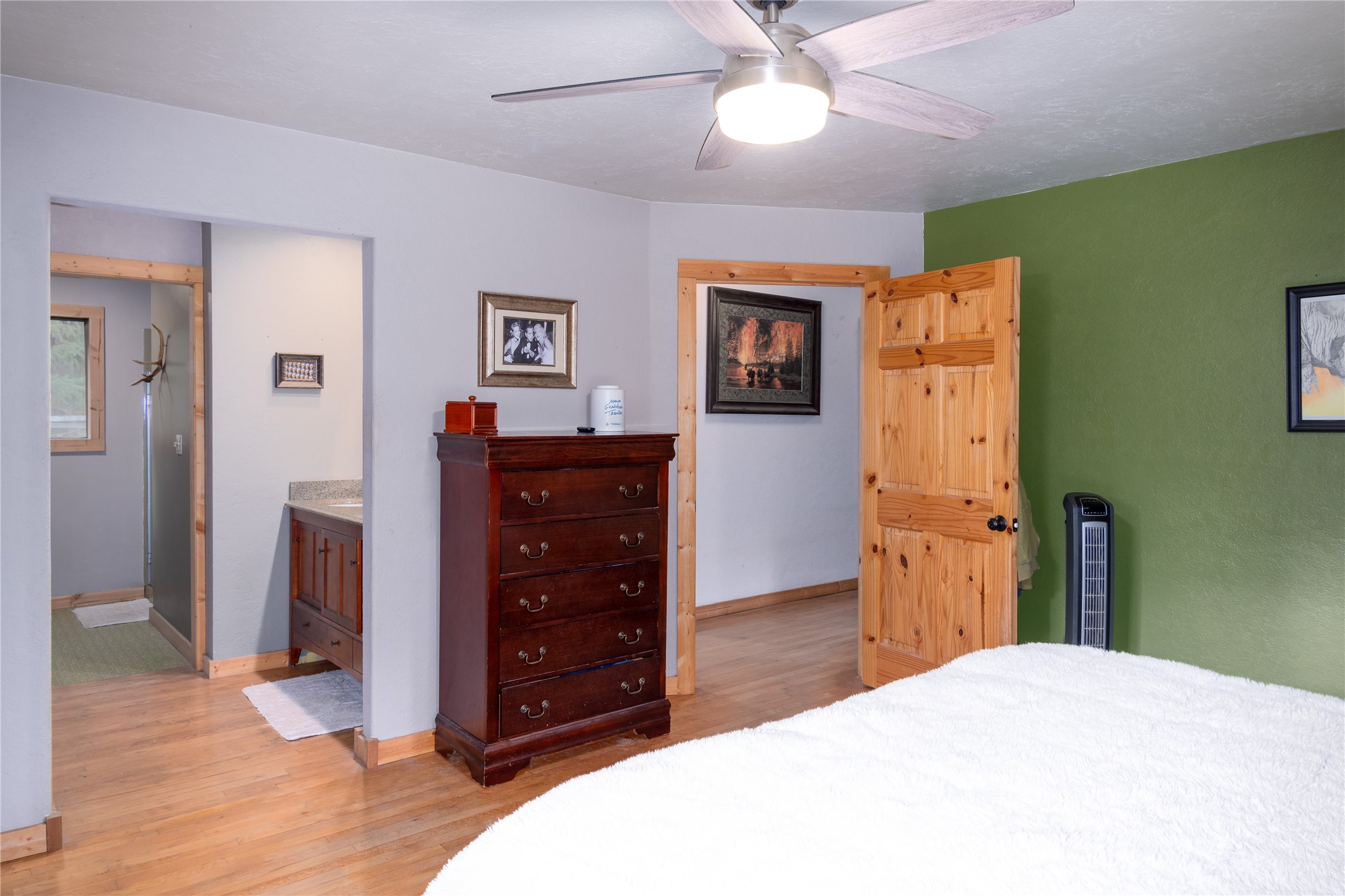 599 Reserve Road Property Photo 31