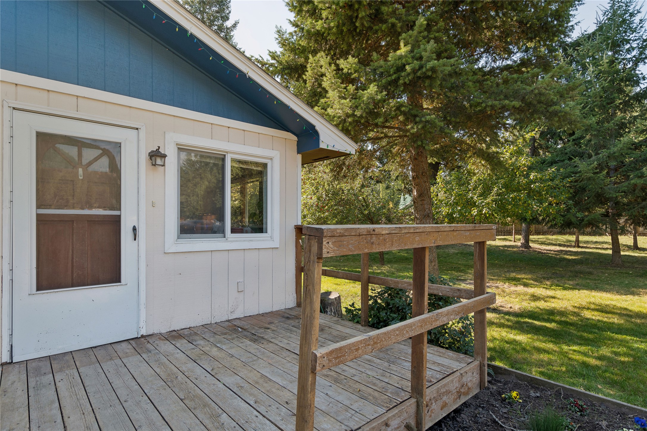 1627 Foothill Road Property Photo 34