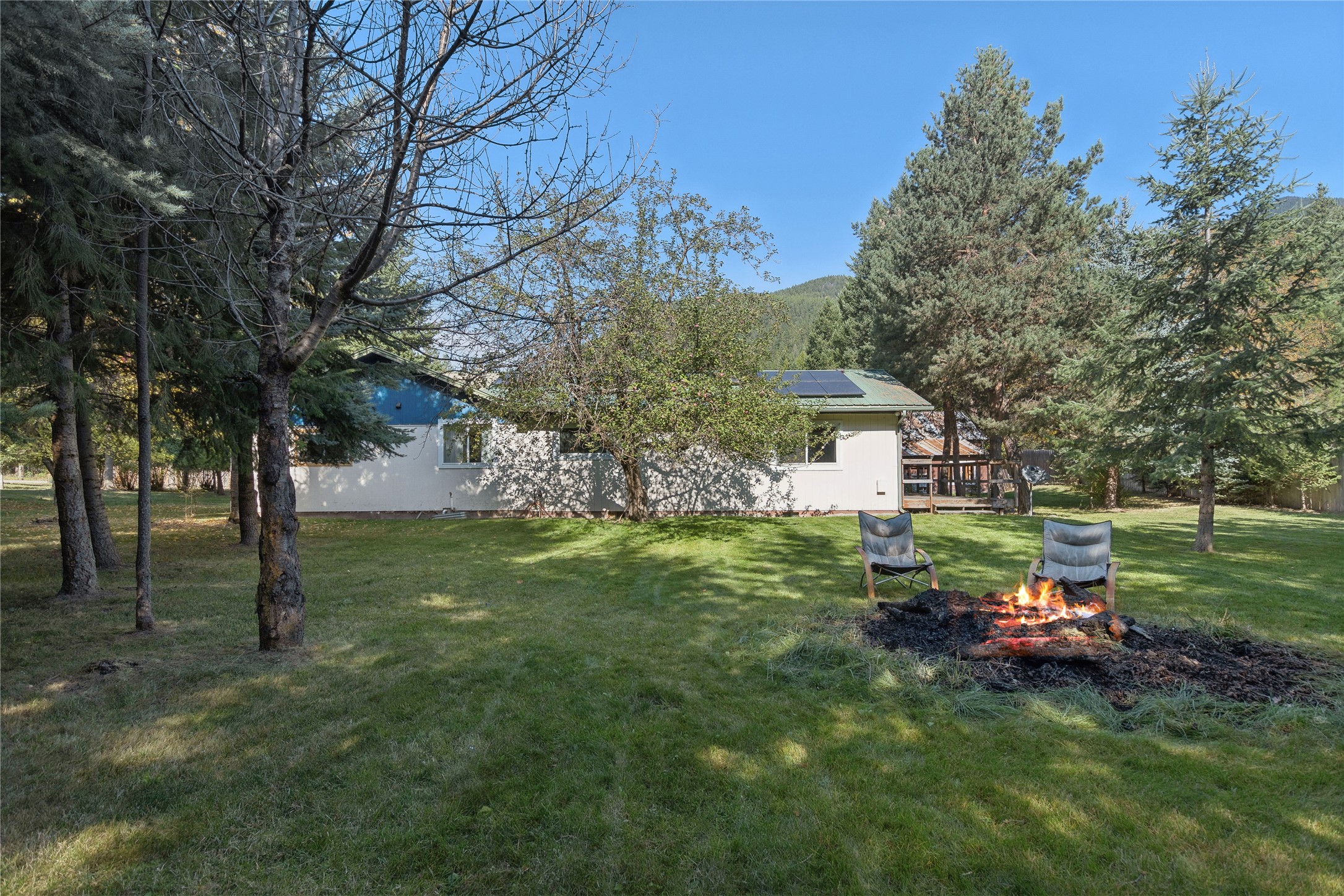 1627 Foothill Road Property Photo 39