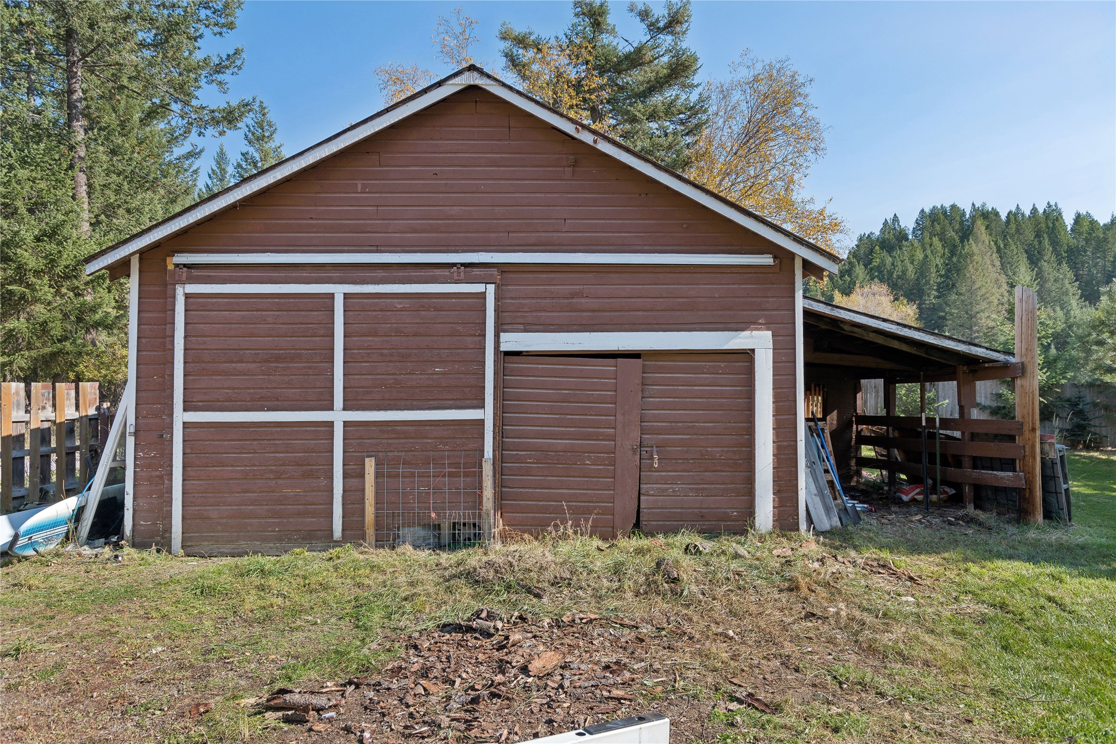 1627 Foothill Road Property Photo 41