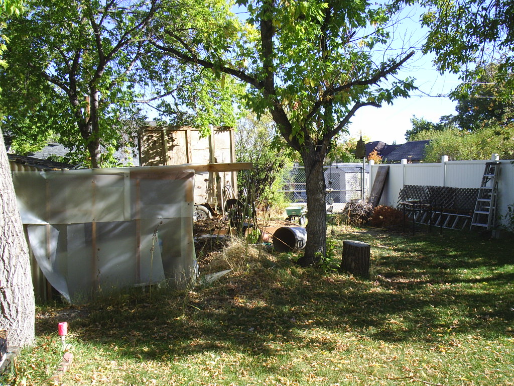 640 Hollins Avenue Property Photo 6