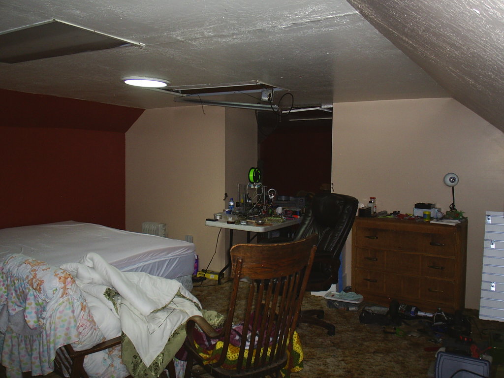 640 Hollins Avenue Property Photo 22