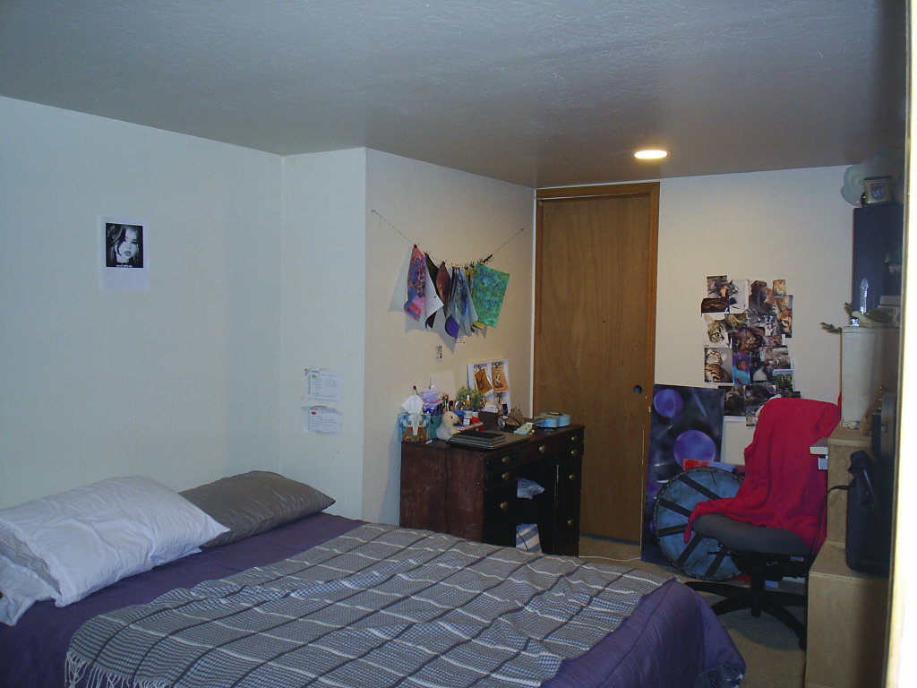 640 Hollins Avenue Property Photo 28
