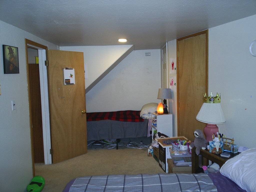 640 Hollins Avenue Property Photo 29