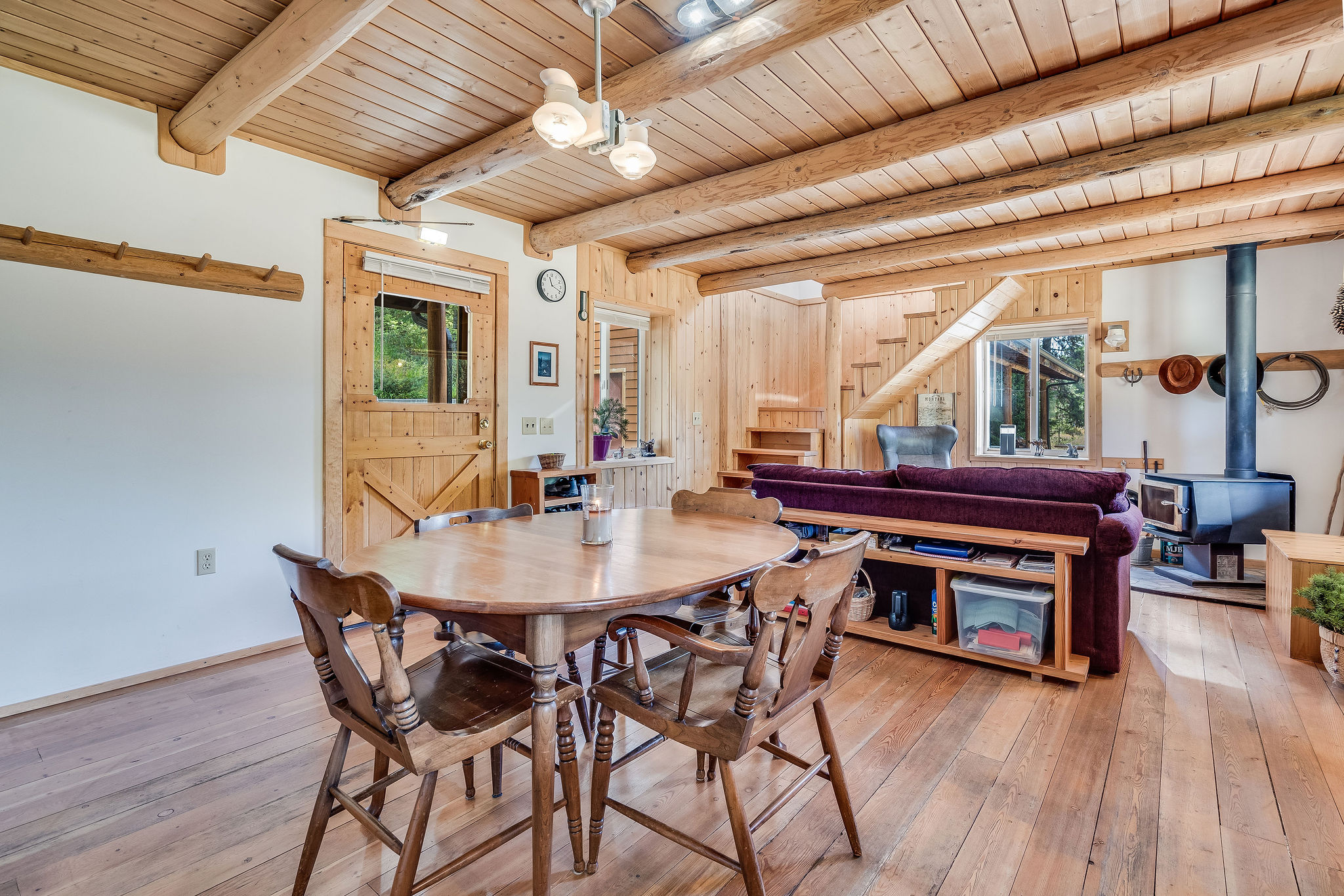 2560 Mountain Meadow Road Property Photo 39