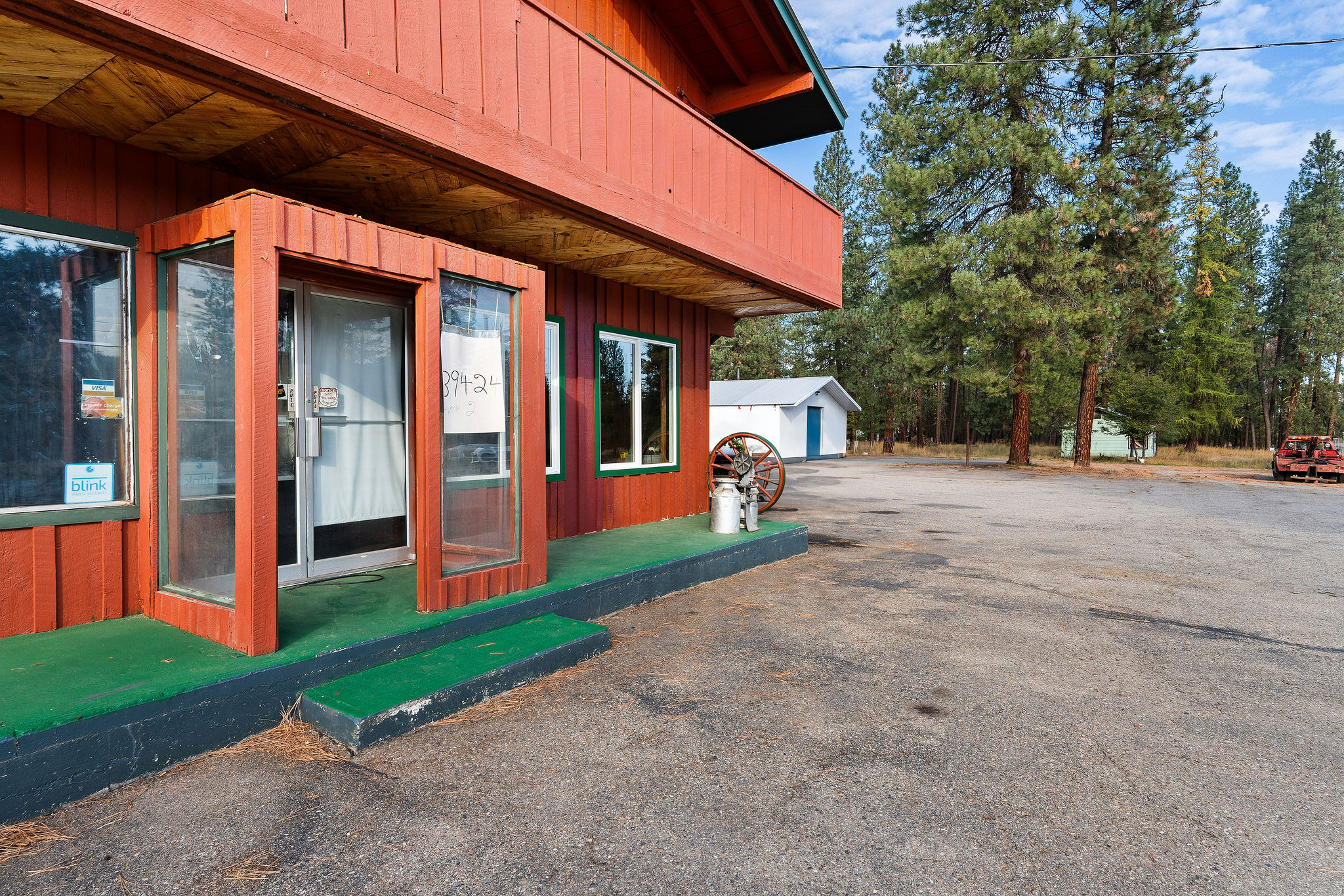 39424 Us Highway 2 Property Photo 23