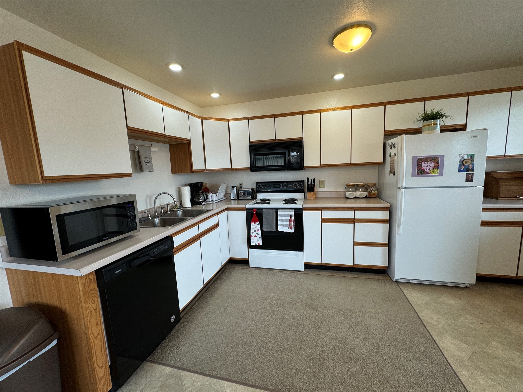 608 Clark Street Property Photo 20