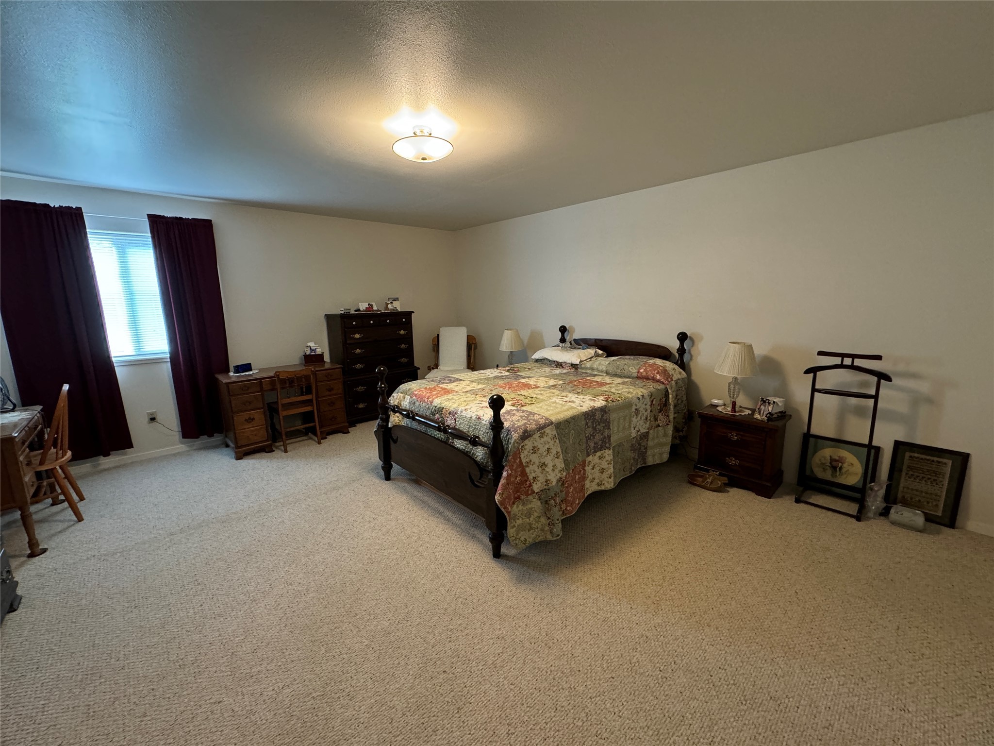 608 Clark Street Property Photo 23
