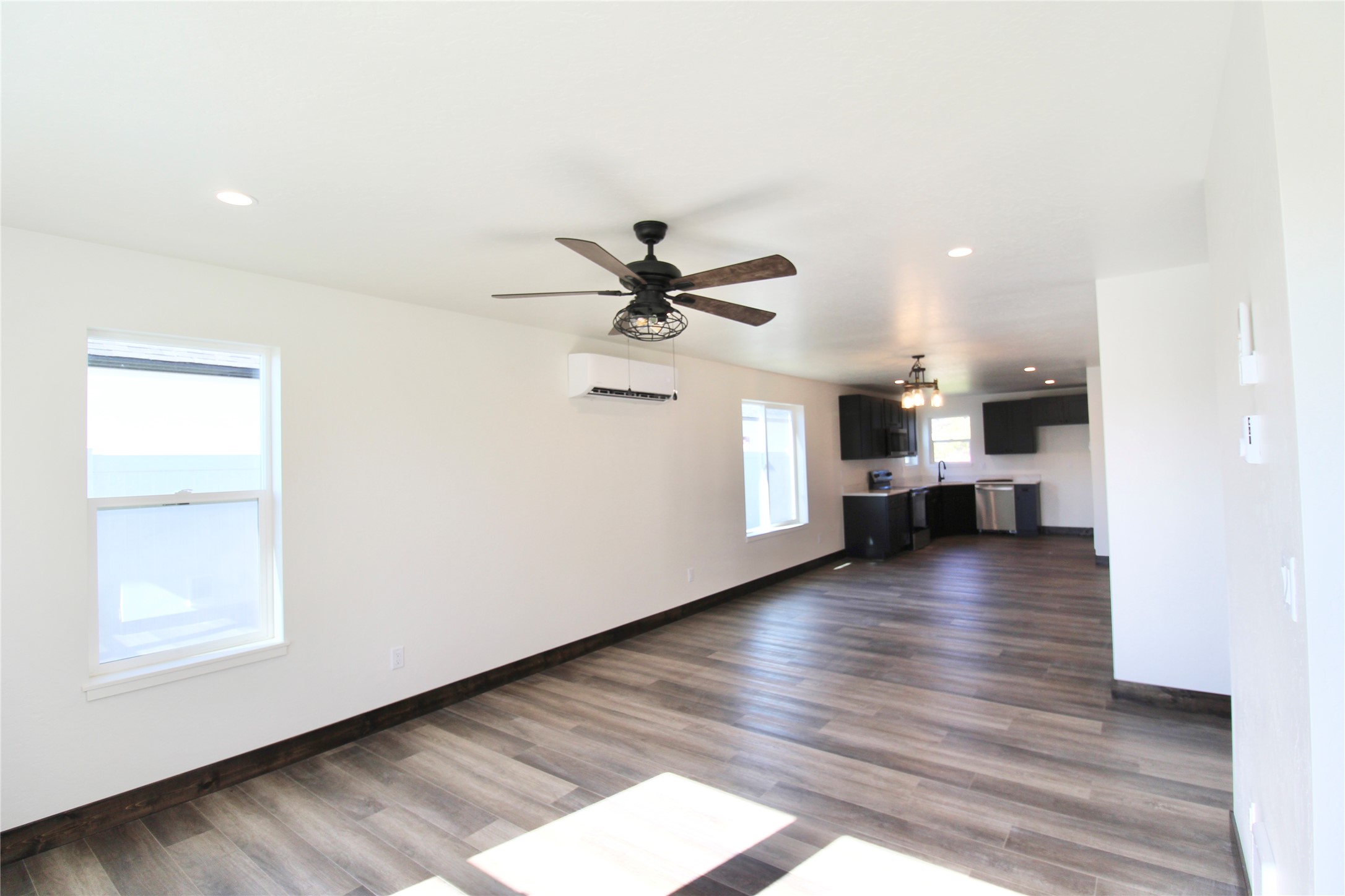 310 9th Avenue W Property Photo 12