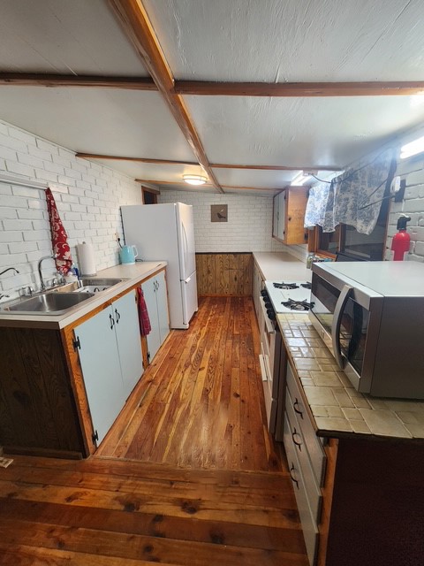 782 Othorp Lake Road Property Photo 12