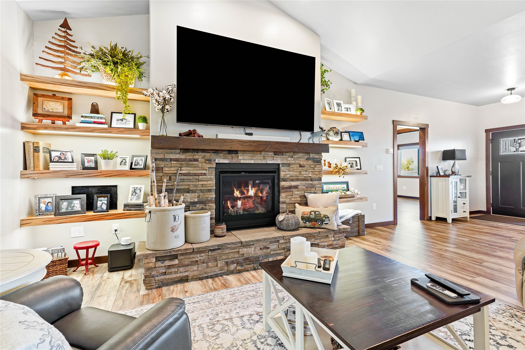 3898 Rosette Lane Property Photo 21