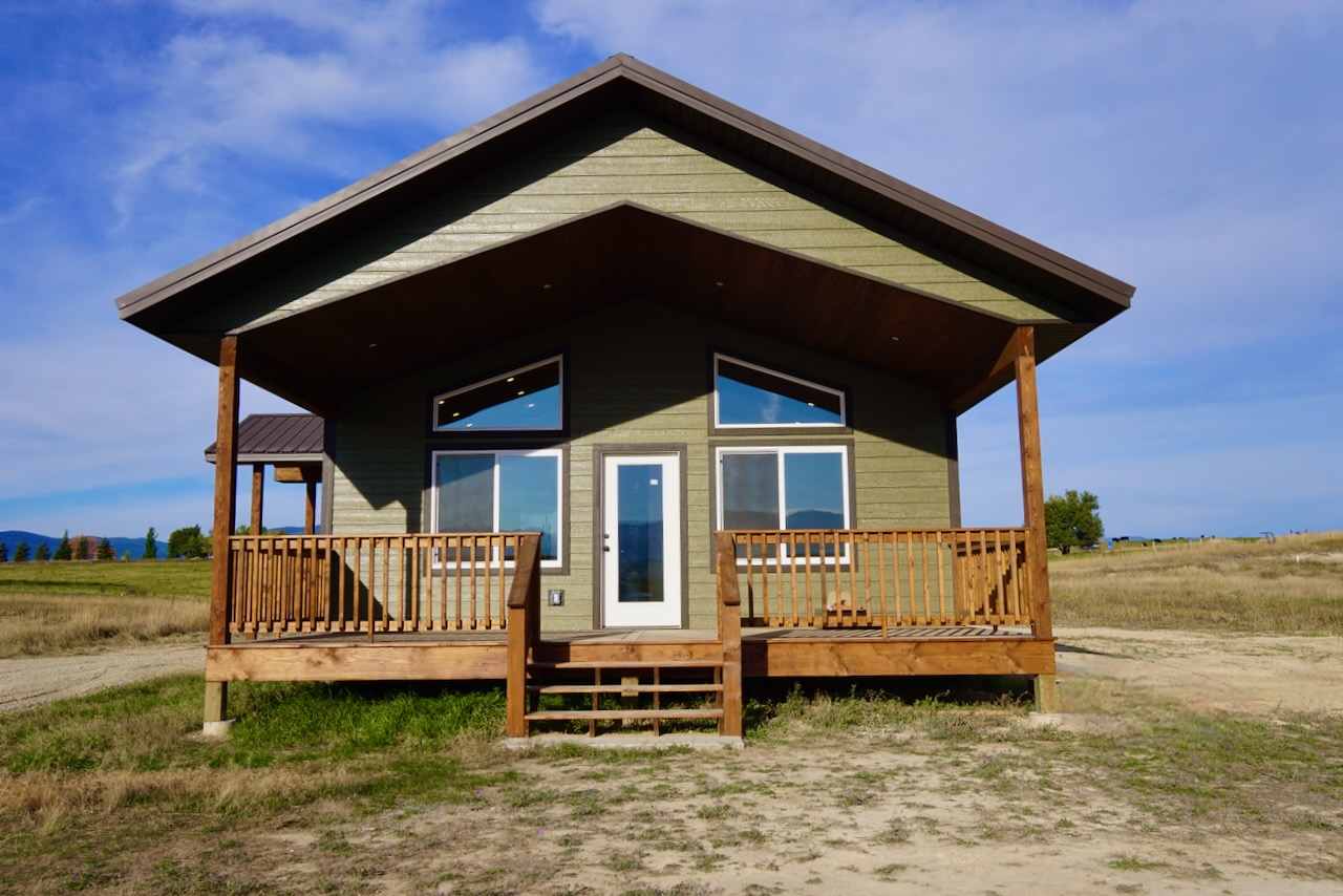 72 River Court N Property Photo 12