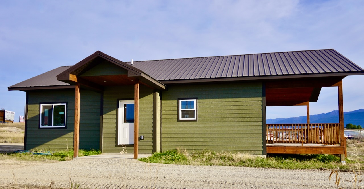 72 River Court N Property Photo 13