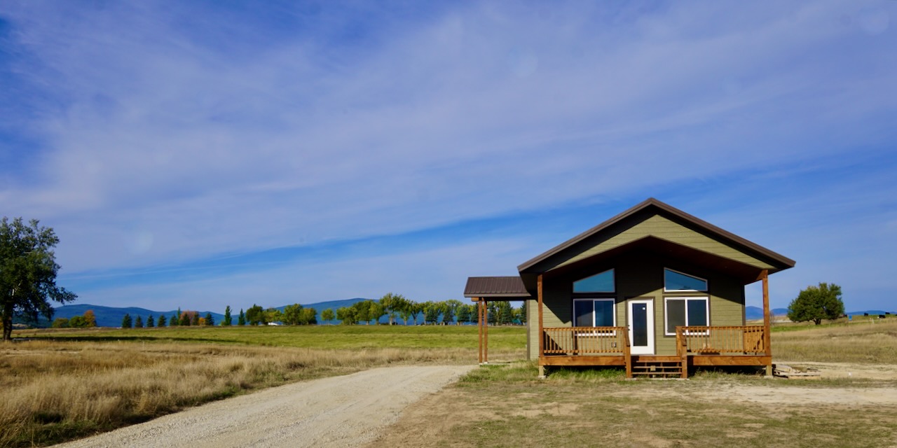 72 River Court N Property Photo 15