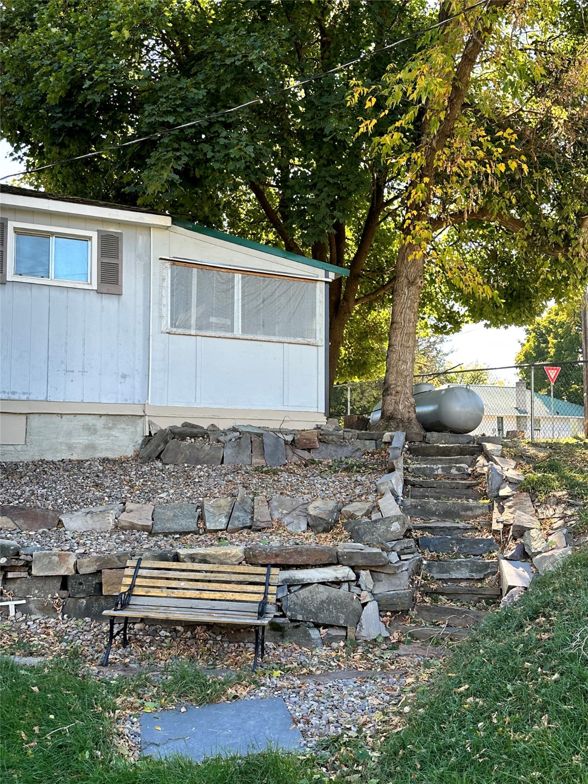 704 3rd Avenue Property Photo 4