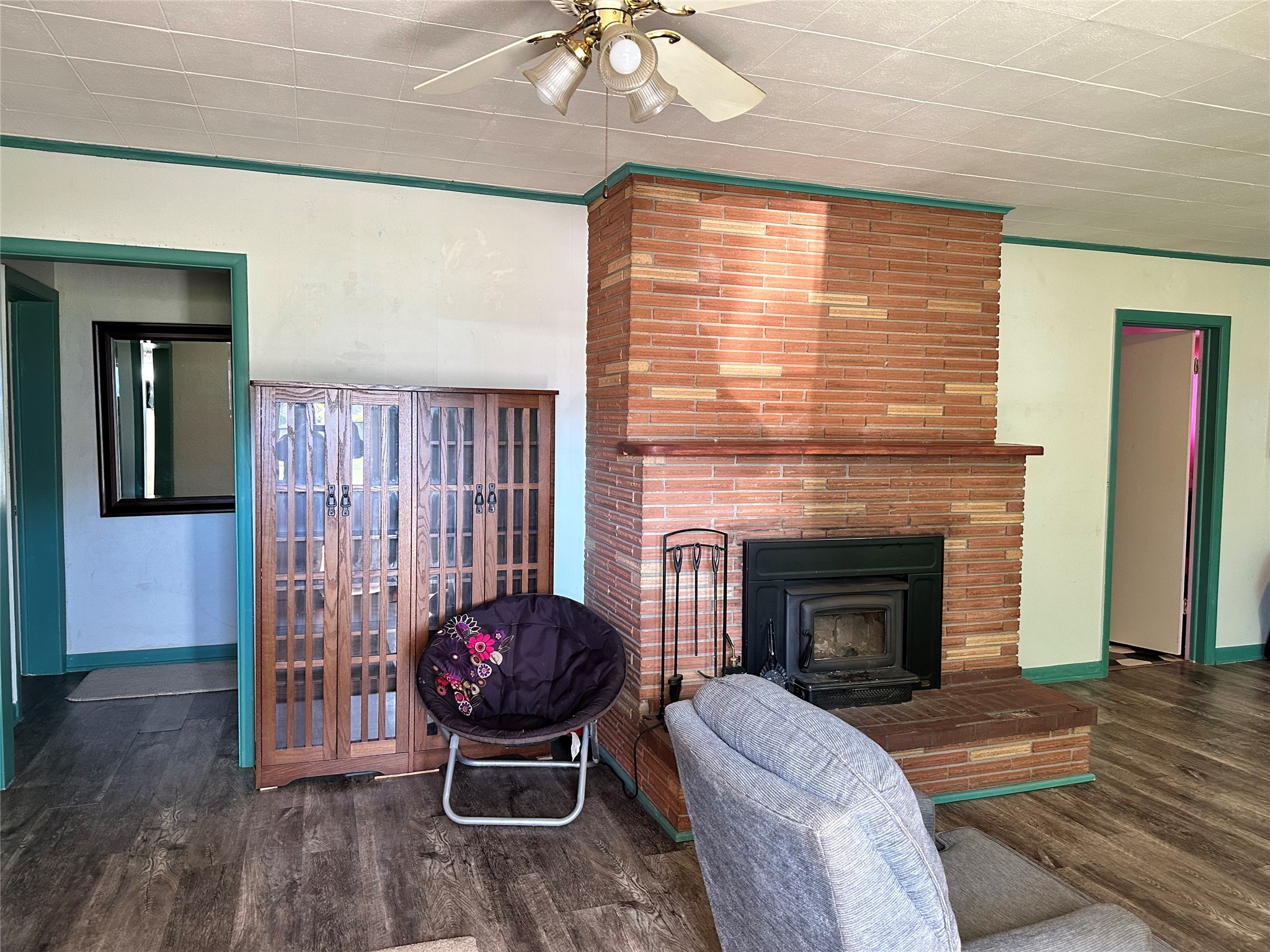 704 3rd Avenue Property Photo 11