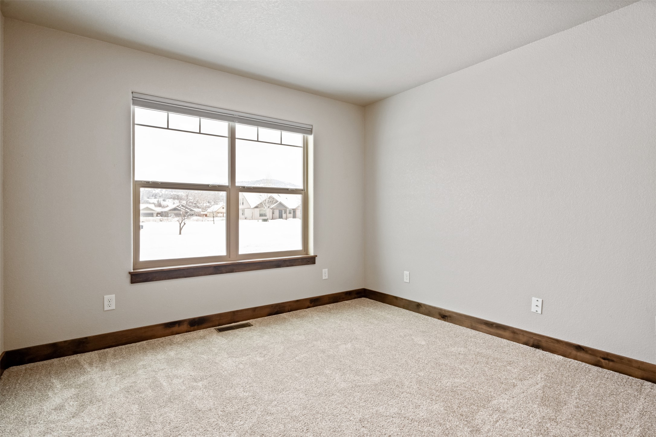 5692 Lonesome Dove Lane Property Photo 18
