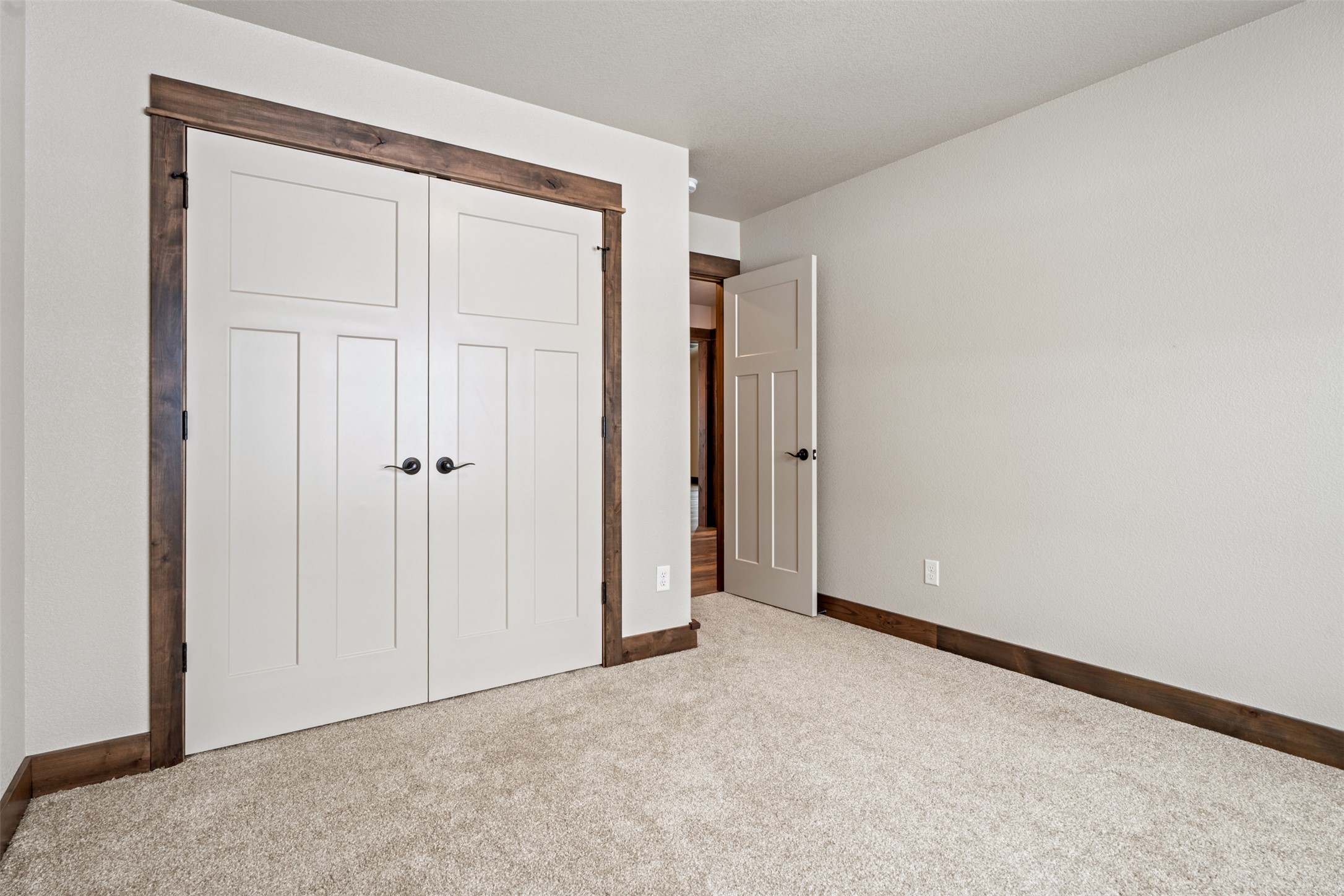 5692 Lonesome Dove Lane Property Photo 21