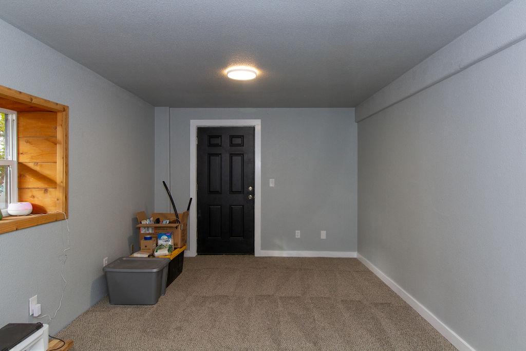 44632 Singing Creek Lane Property Photo 36
