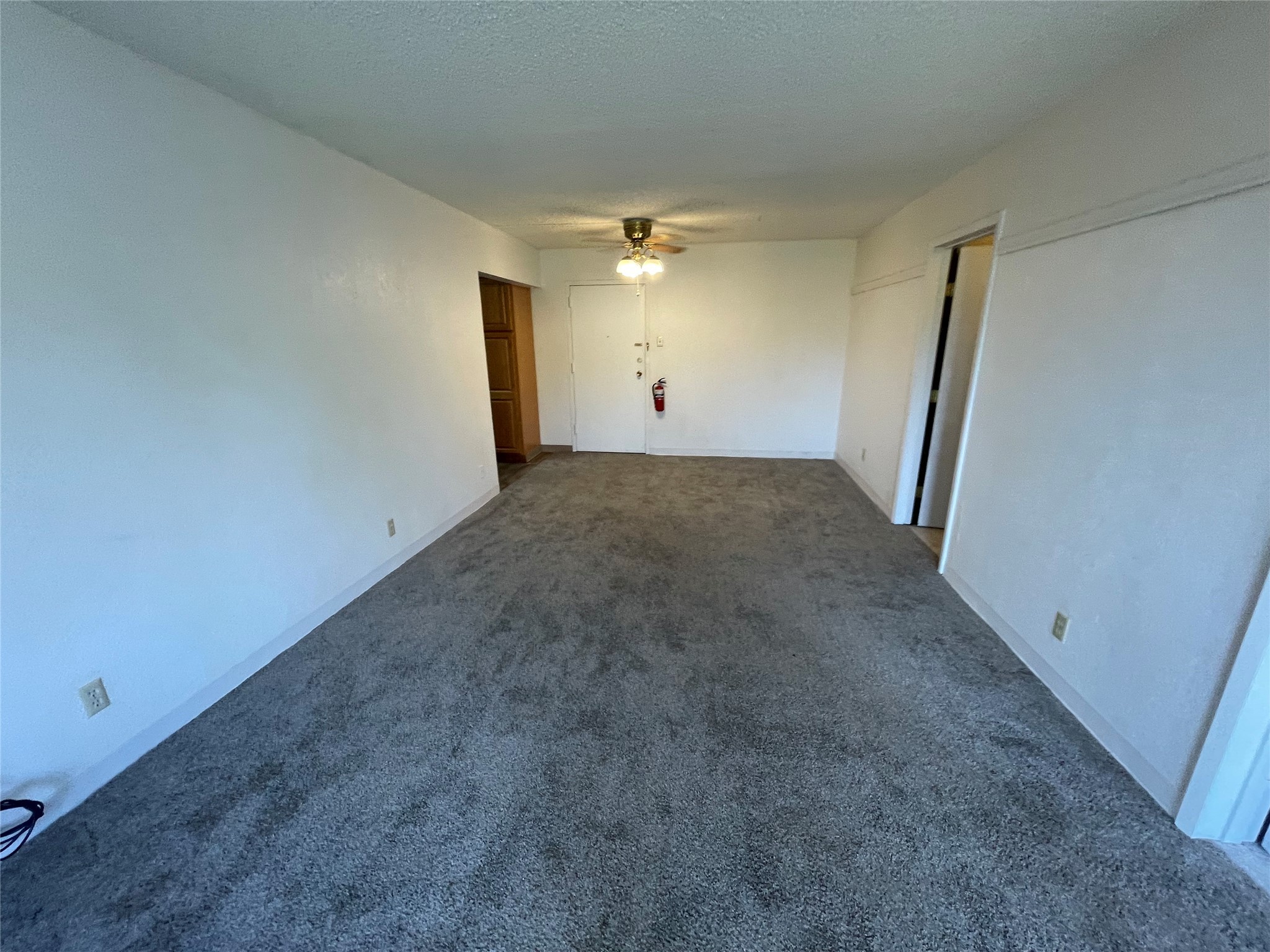 925 1st Avenue N 404 Property Photo 8