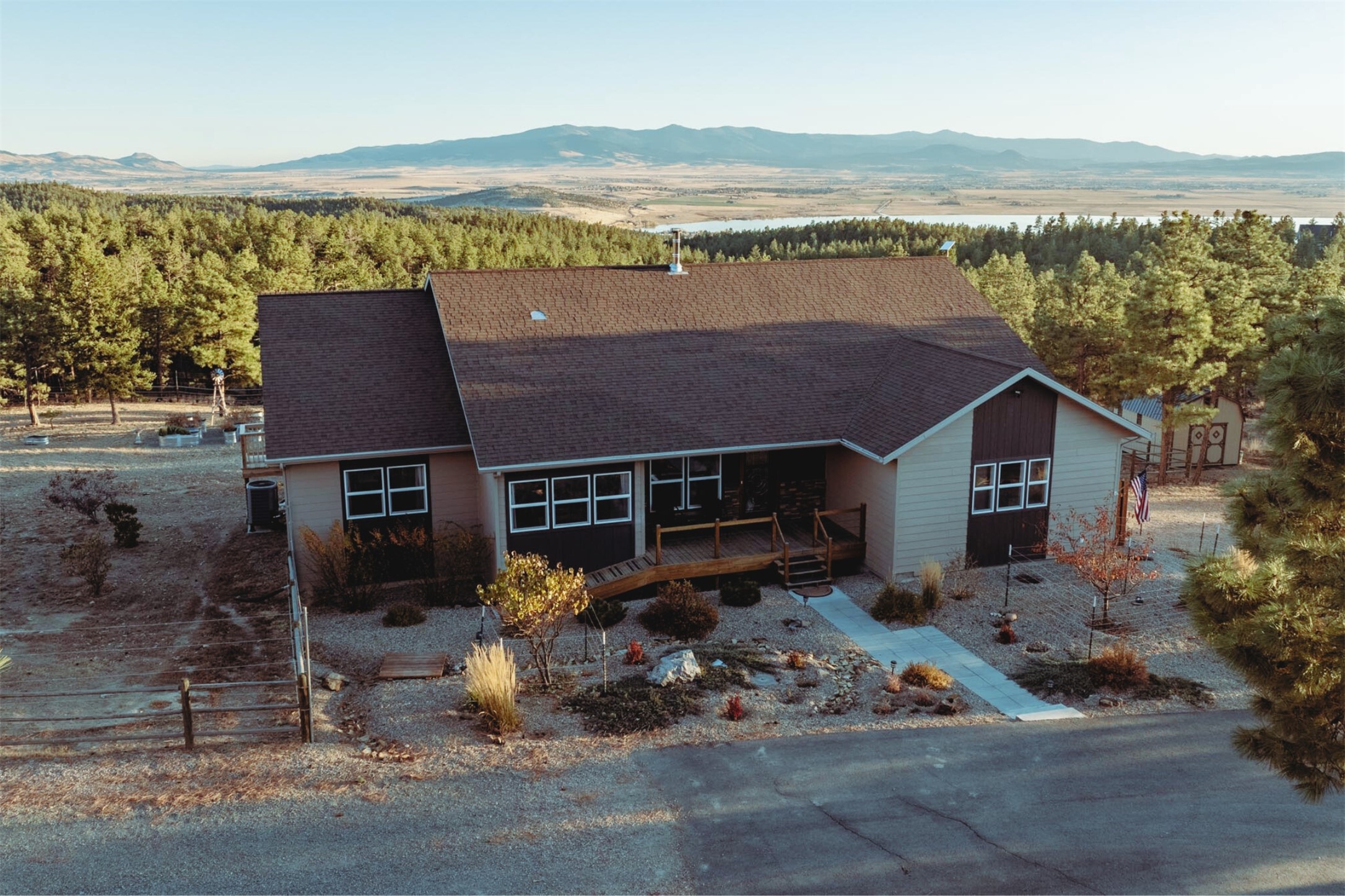 6270 Rocky Mountain Way Property Photo 2