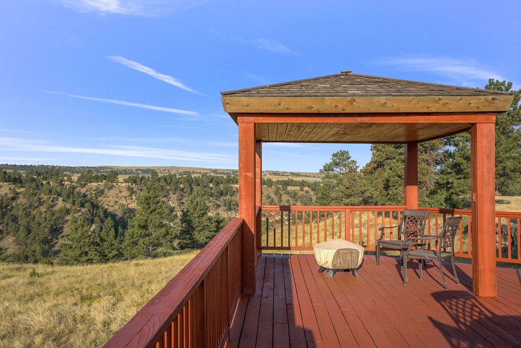 12555 Andrew Lane Property Photo 6