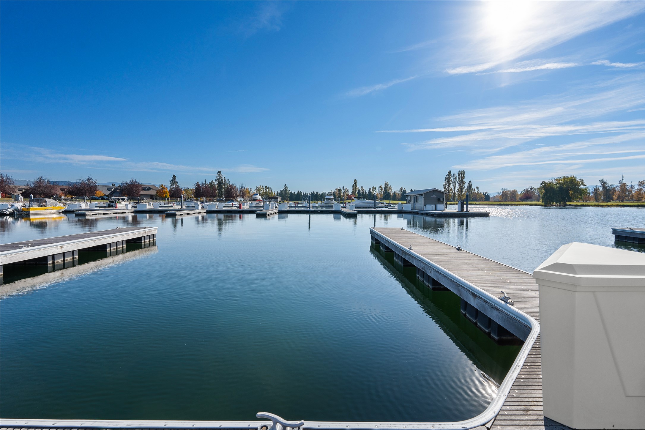 D-25 Eagle Bend Yacht Harbor, 35' Property Photo 2