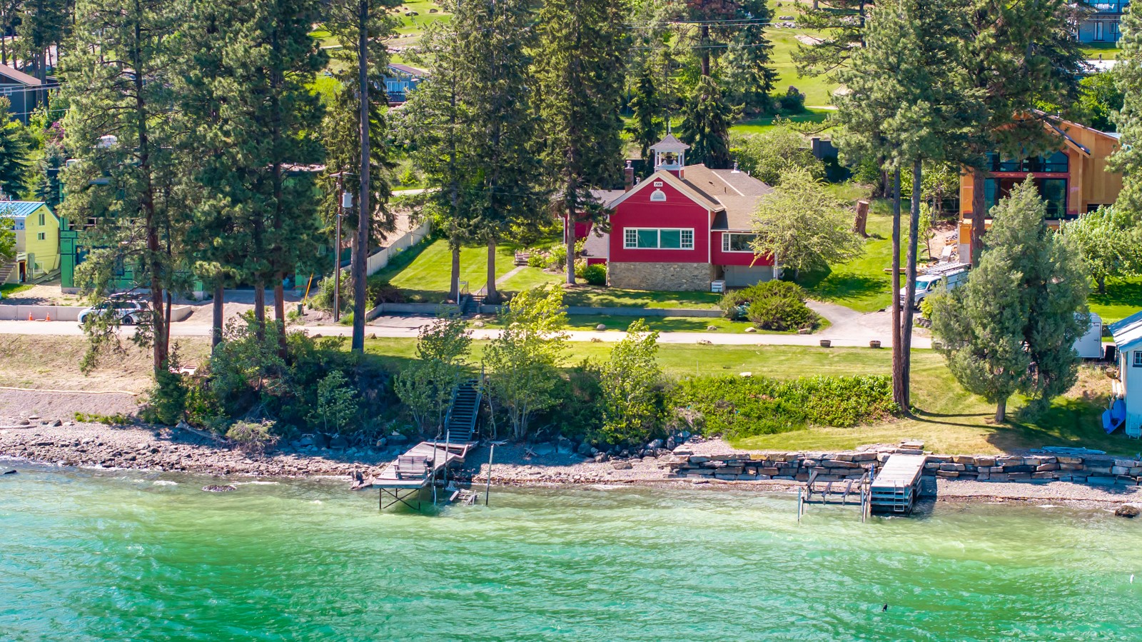 381 Lakeside Boulevard Property Photo 1