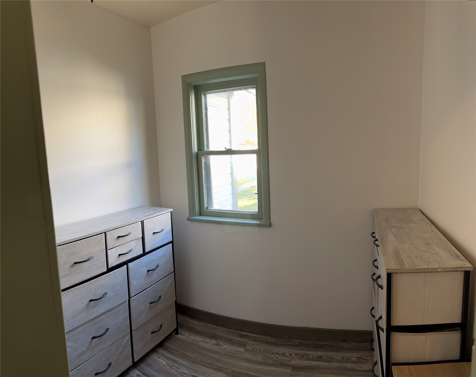 965 5th Street Property Photo 6