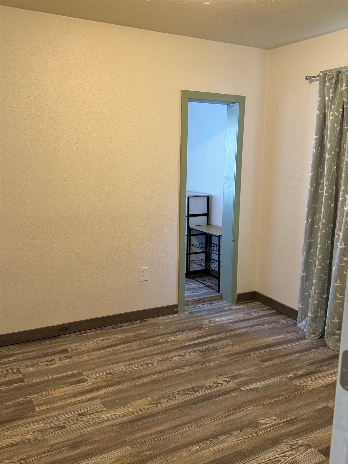 965 5th Street Property Photo 7