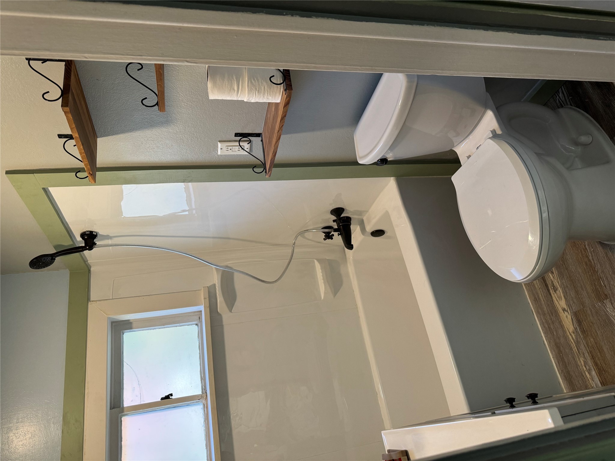965 5th Street Property Photo 8