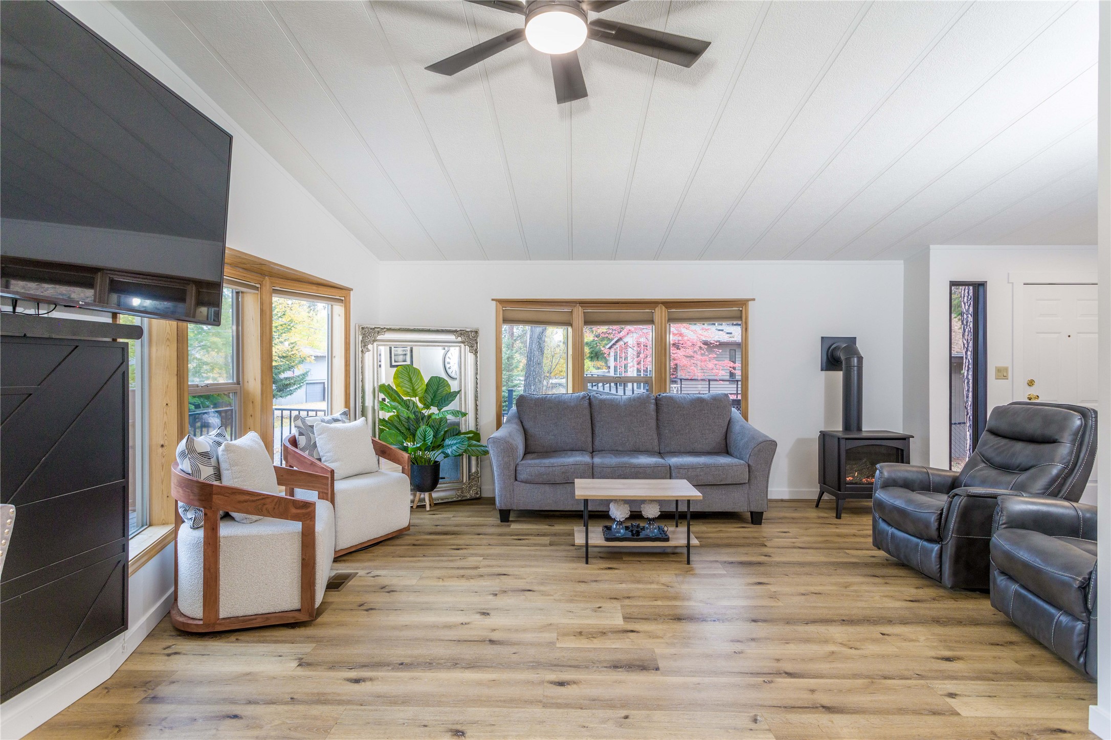 151 Harbor Heights Boulevard Property Photo 3