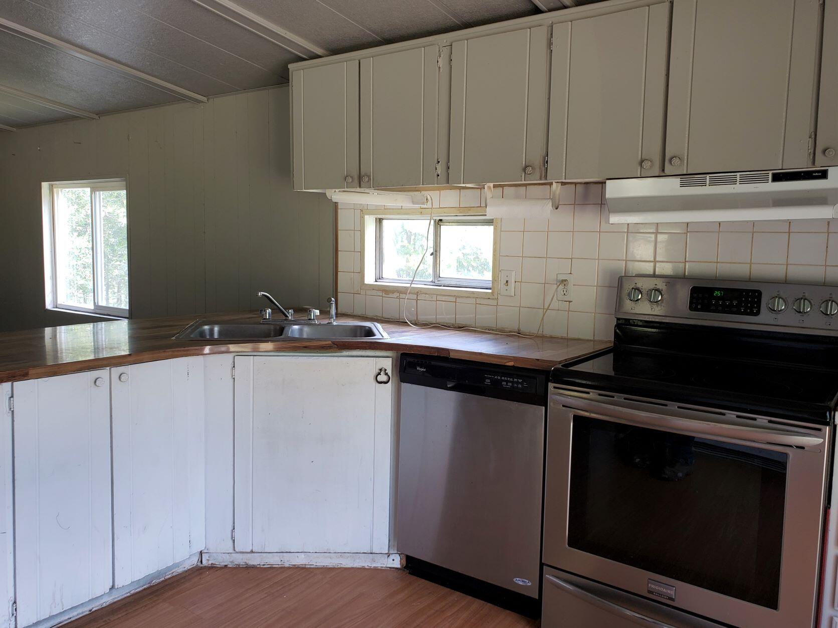 94 Owens Way Property Photo 3